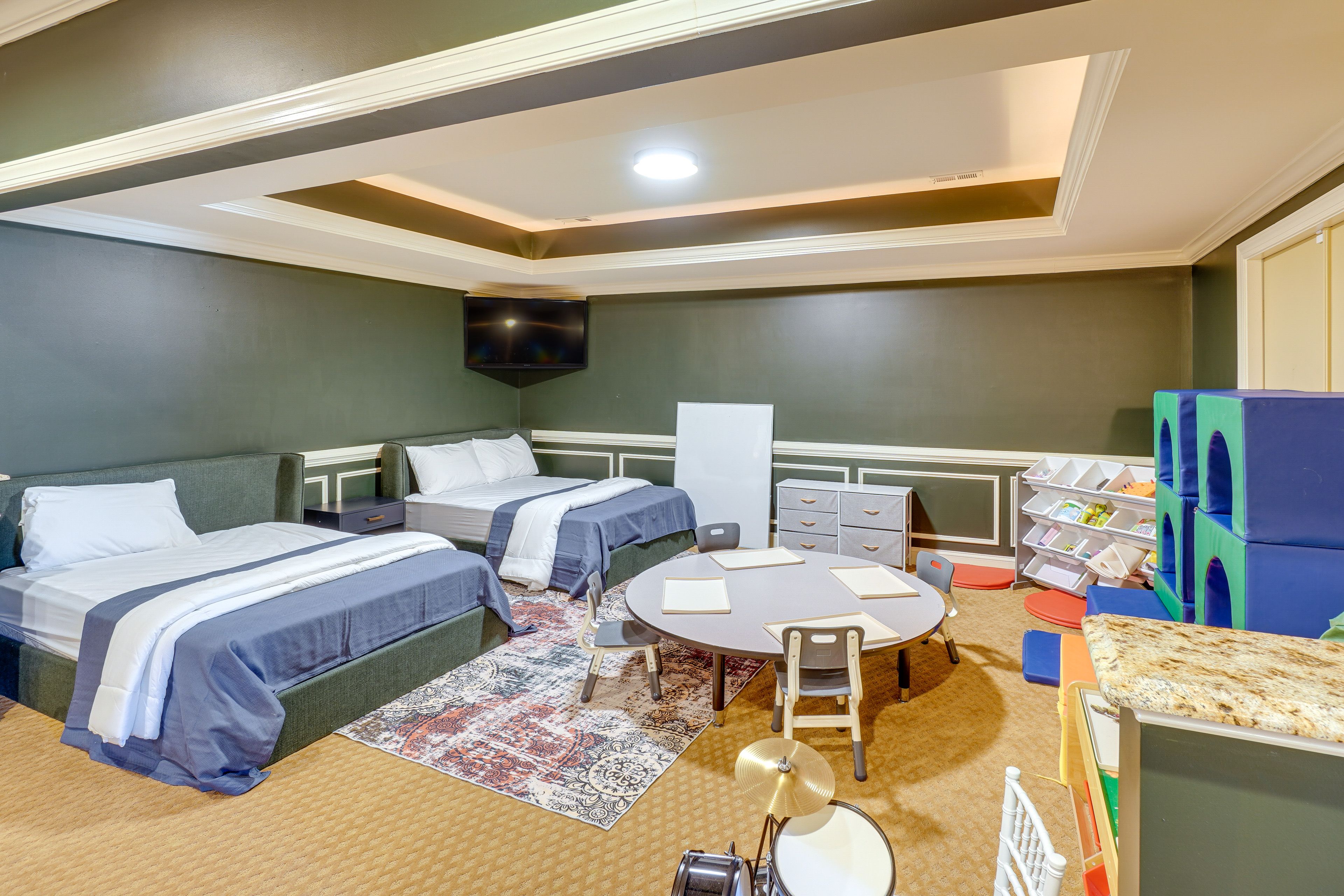 Sleeping Nook | Basement | 2 Full Beds