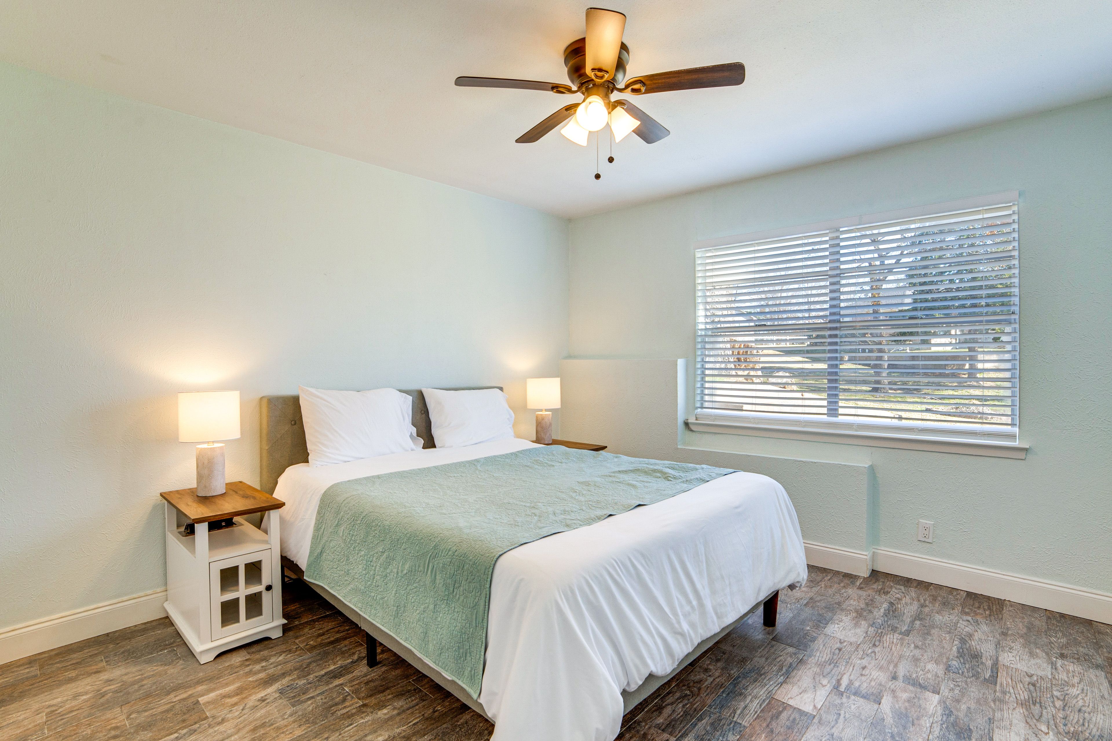 Bedroom 3 | Queen Bed | Upper Level