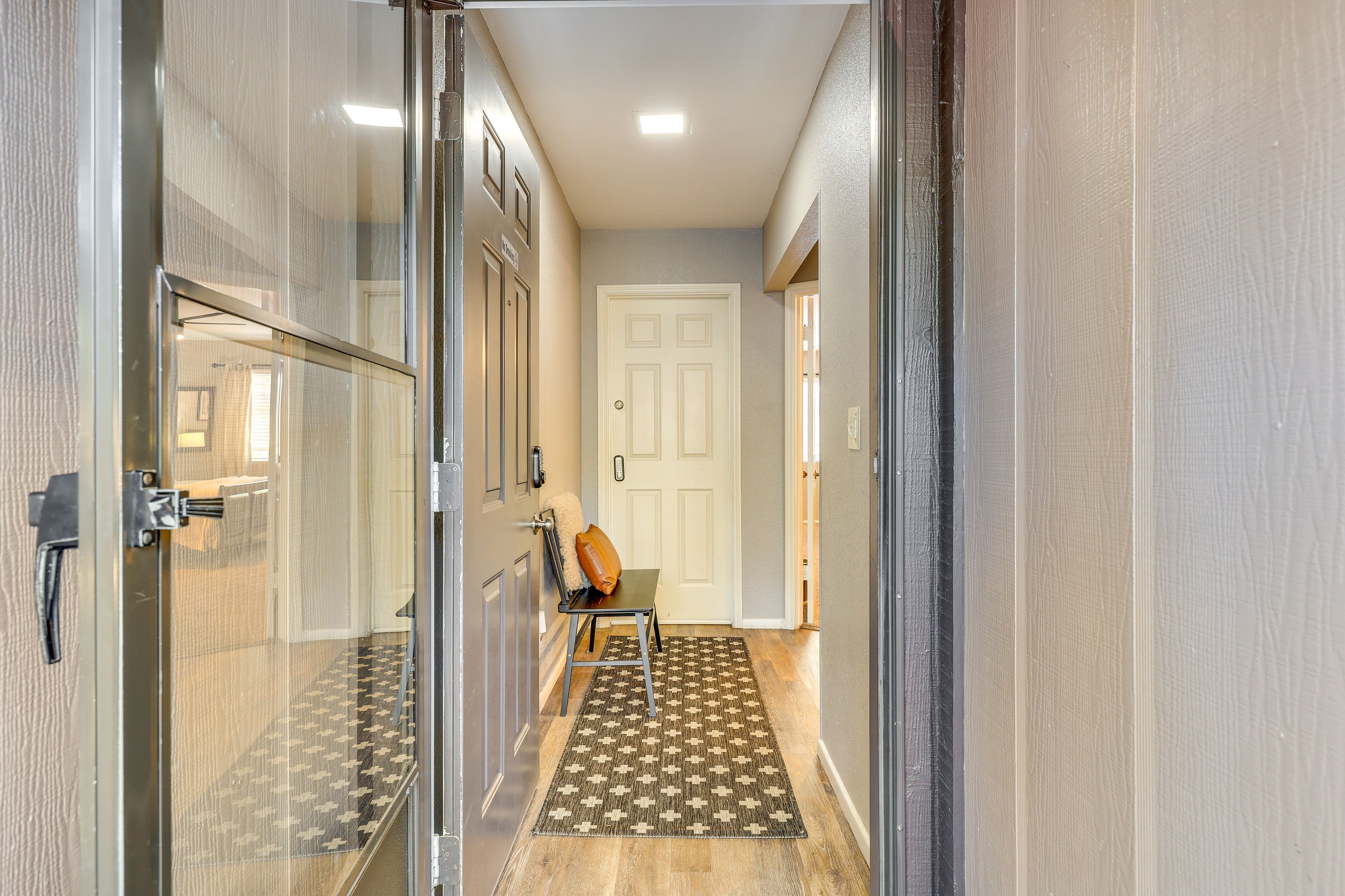 Condo Exterior | Entry