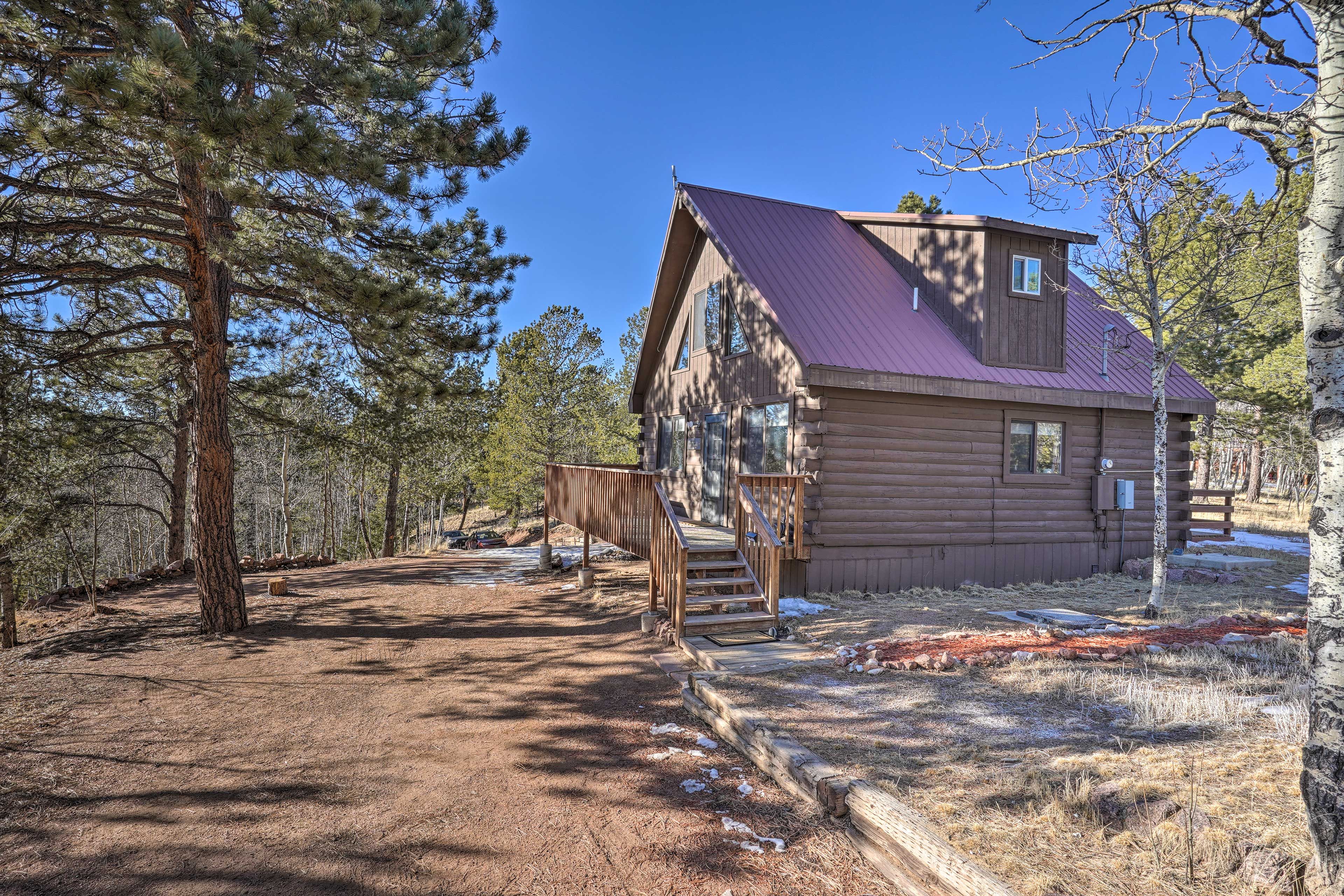 Driveway Parking | 3 Vehicles
