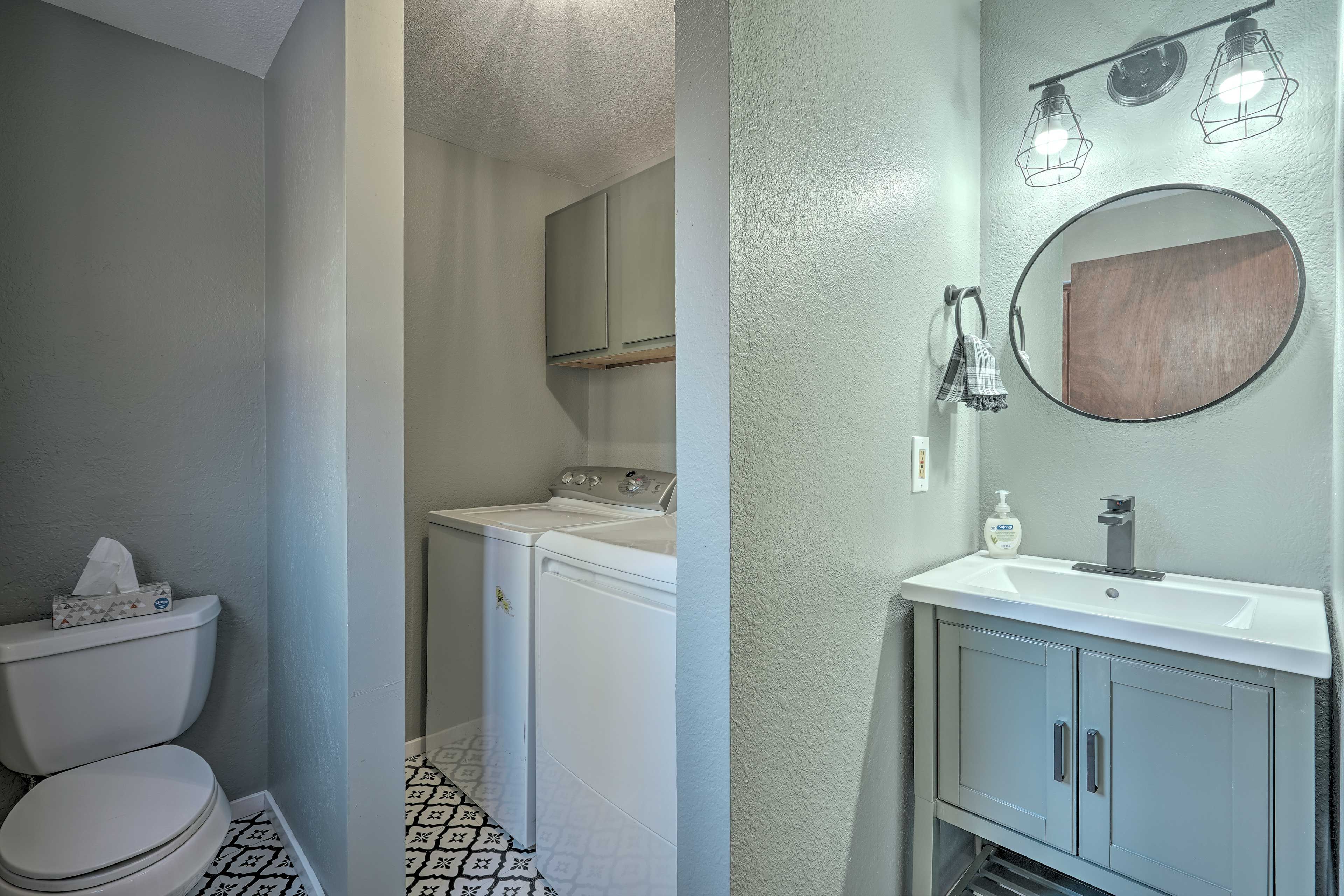 Half Bath | 1st Floor