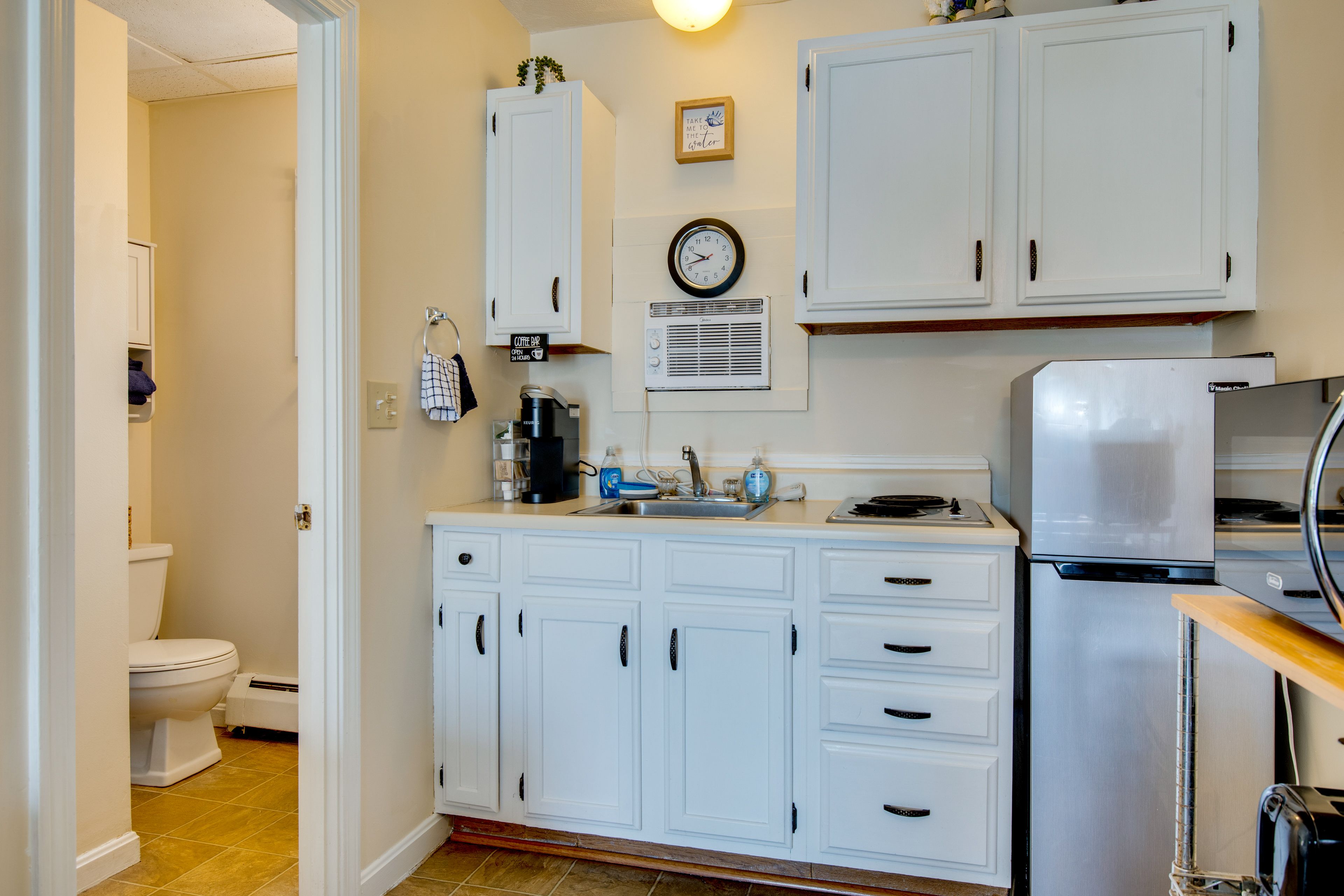 Kitchenette