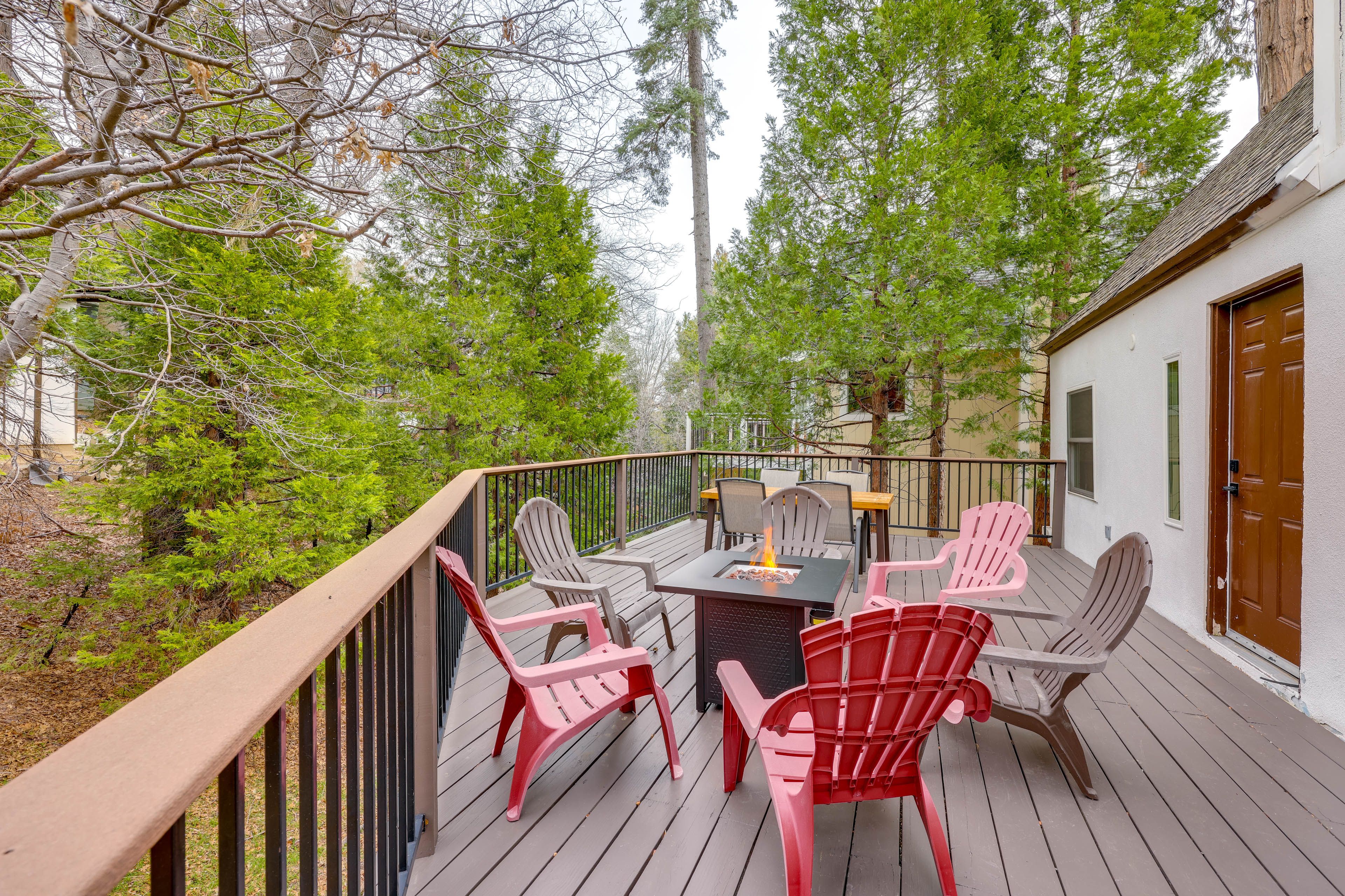 Lake Arrowhead Vacation Rental | 3BR | 2BA | 1,100 Sq Ft | 7 Steps to Enter