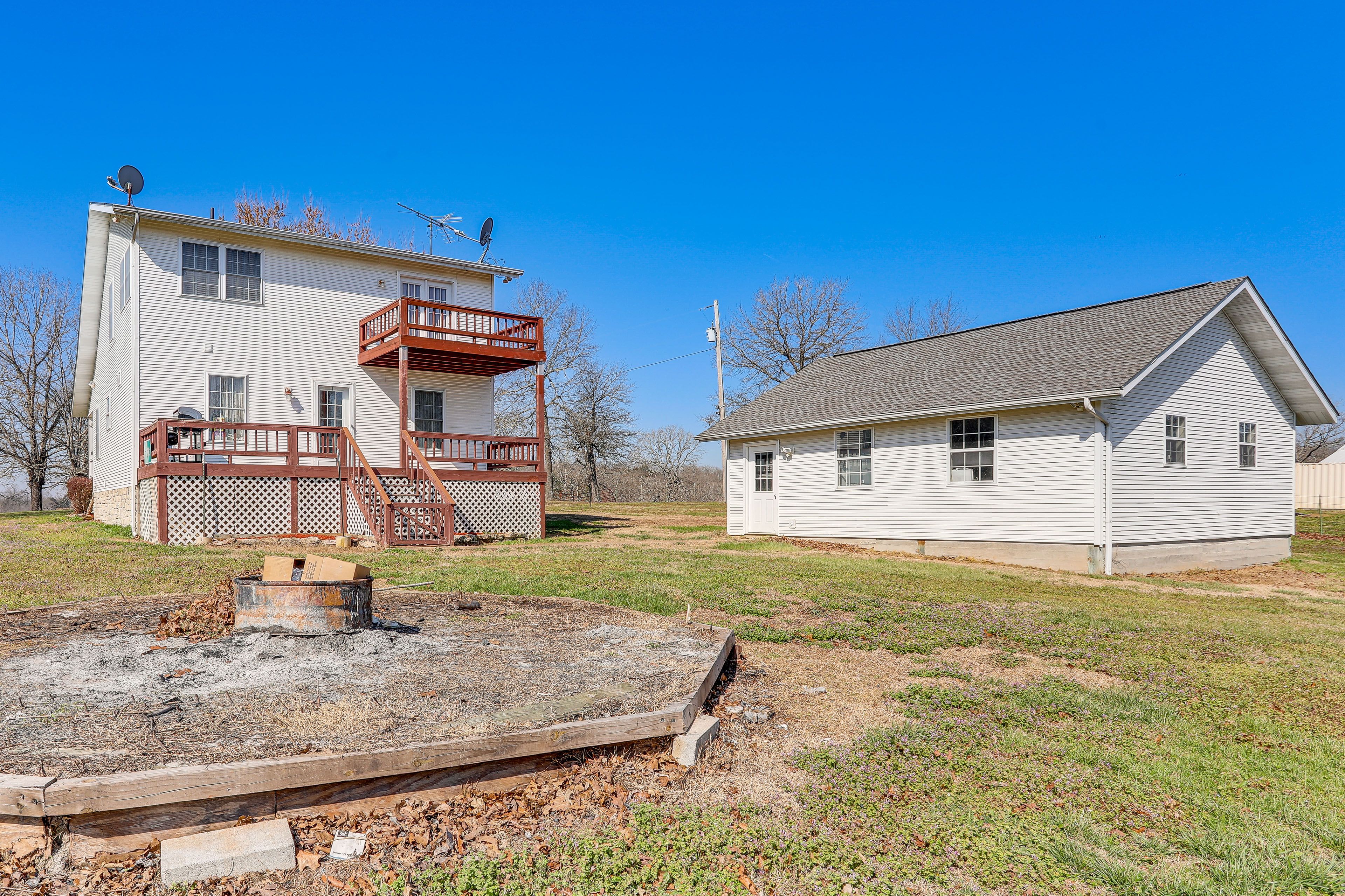 Spacious Yard | Fire Pit
