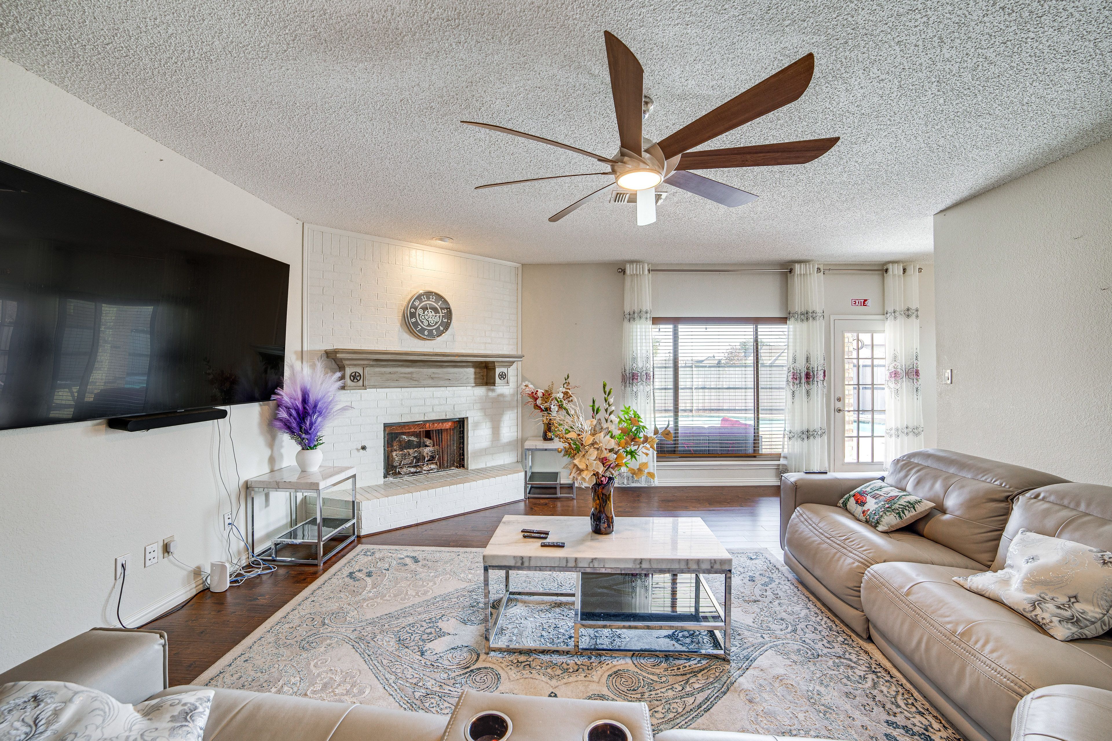 Living Room | 1st Floor