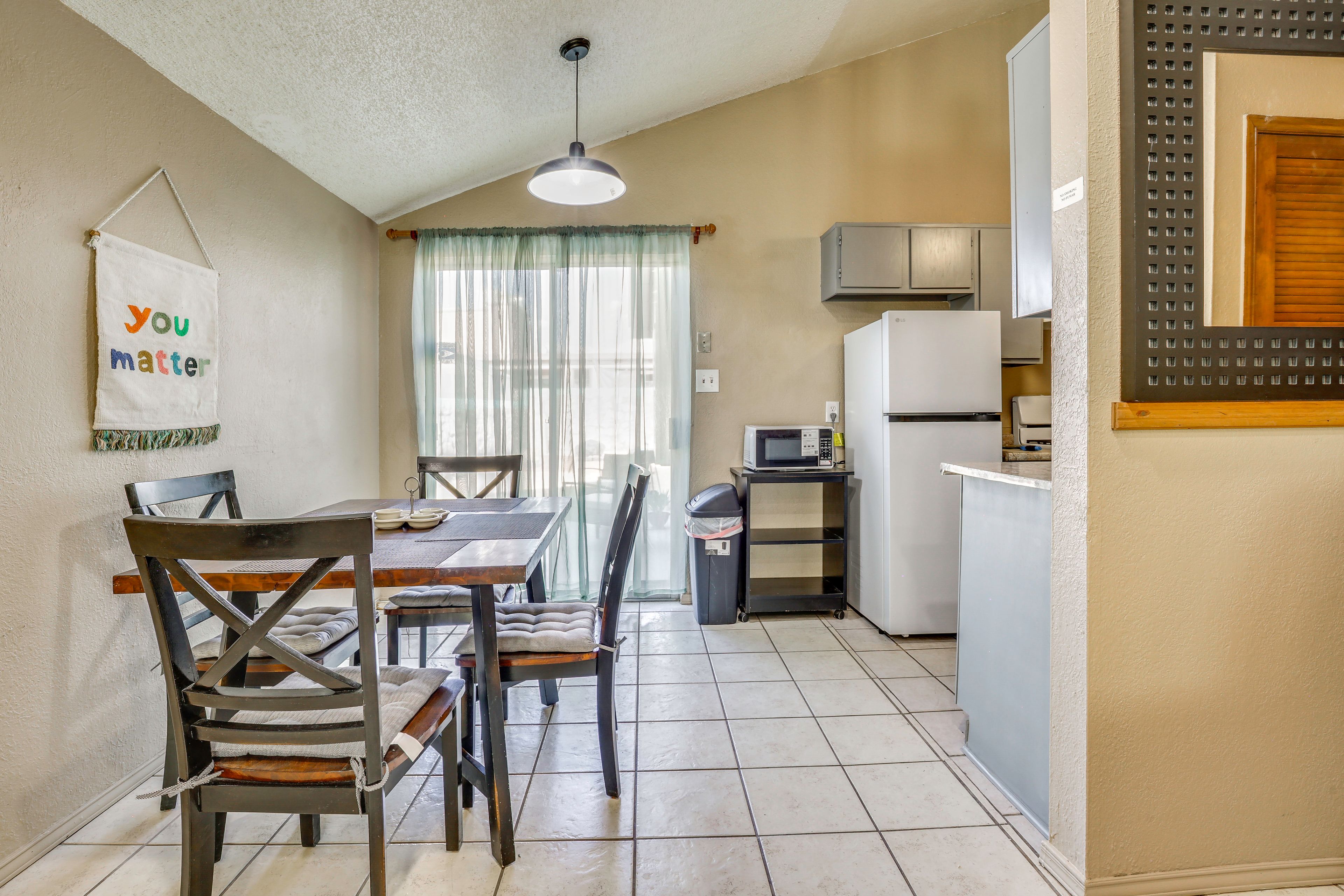 Dining Area | Open Floor Plan | Central Heating & A/C