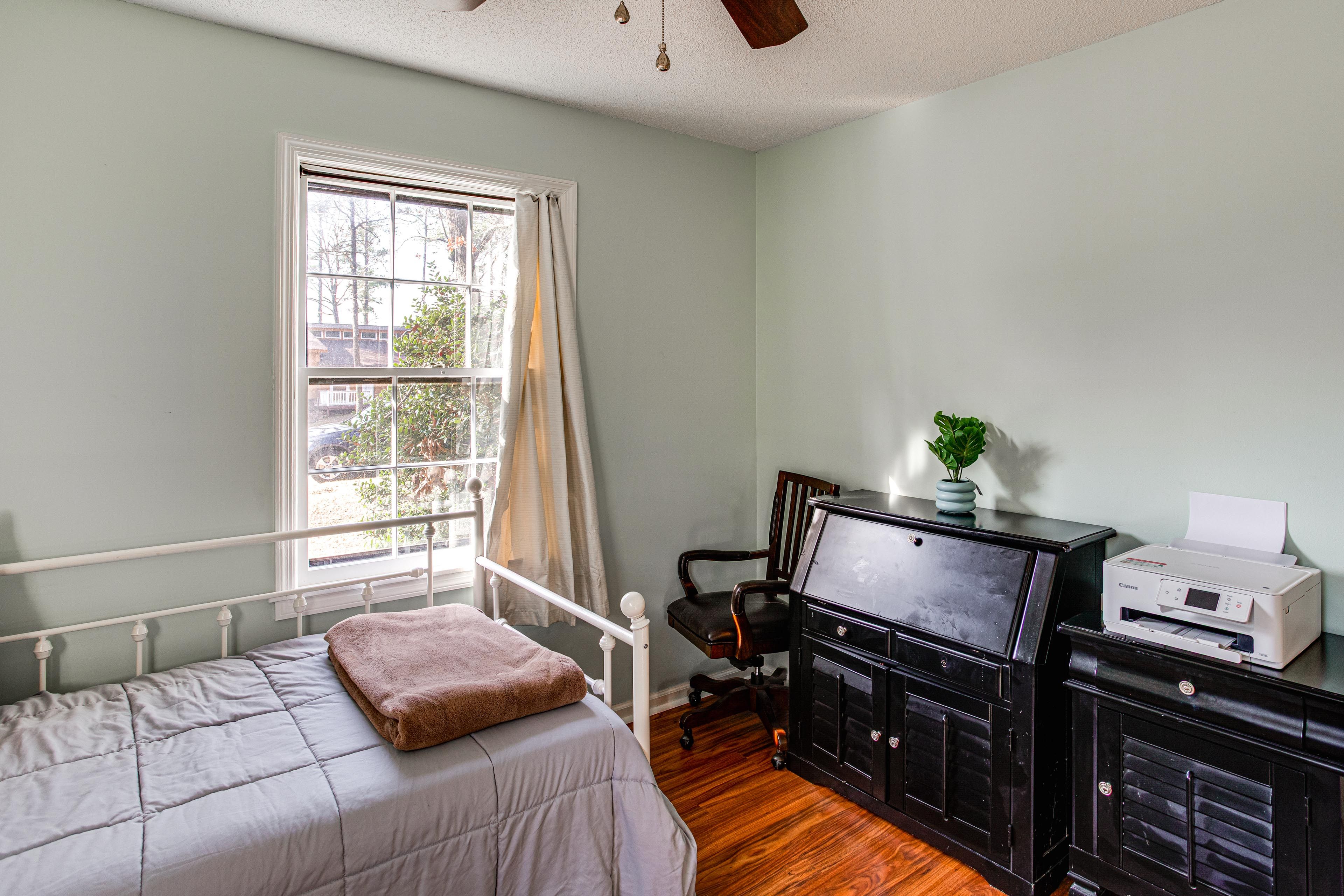 Bedroom 3 | Twin Daybed w/ Twin Trundle Bed | Dedicated Workspace | 1st Floor