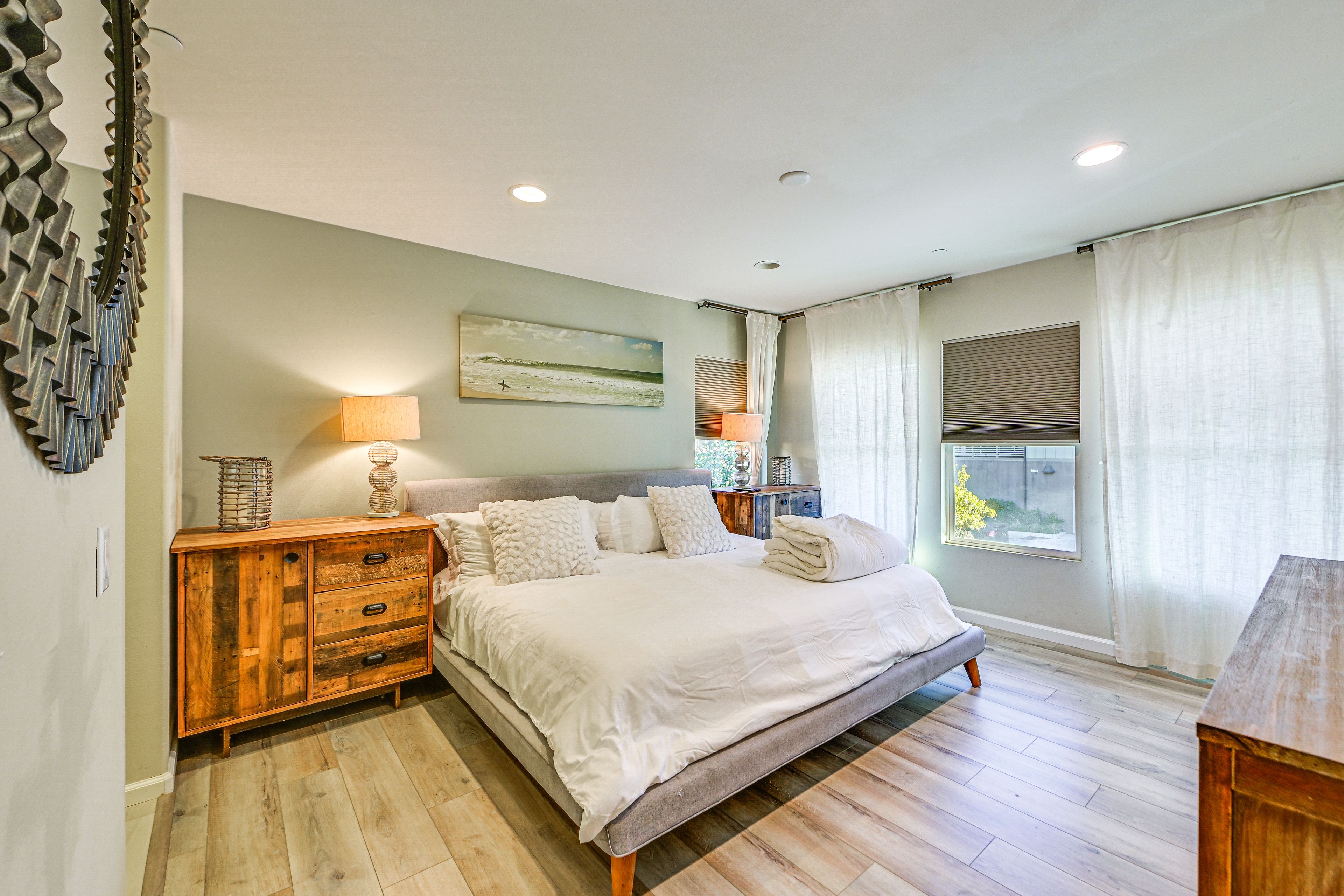 Bedroom 1 | King Bed | TV | 2nd Floor