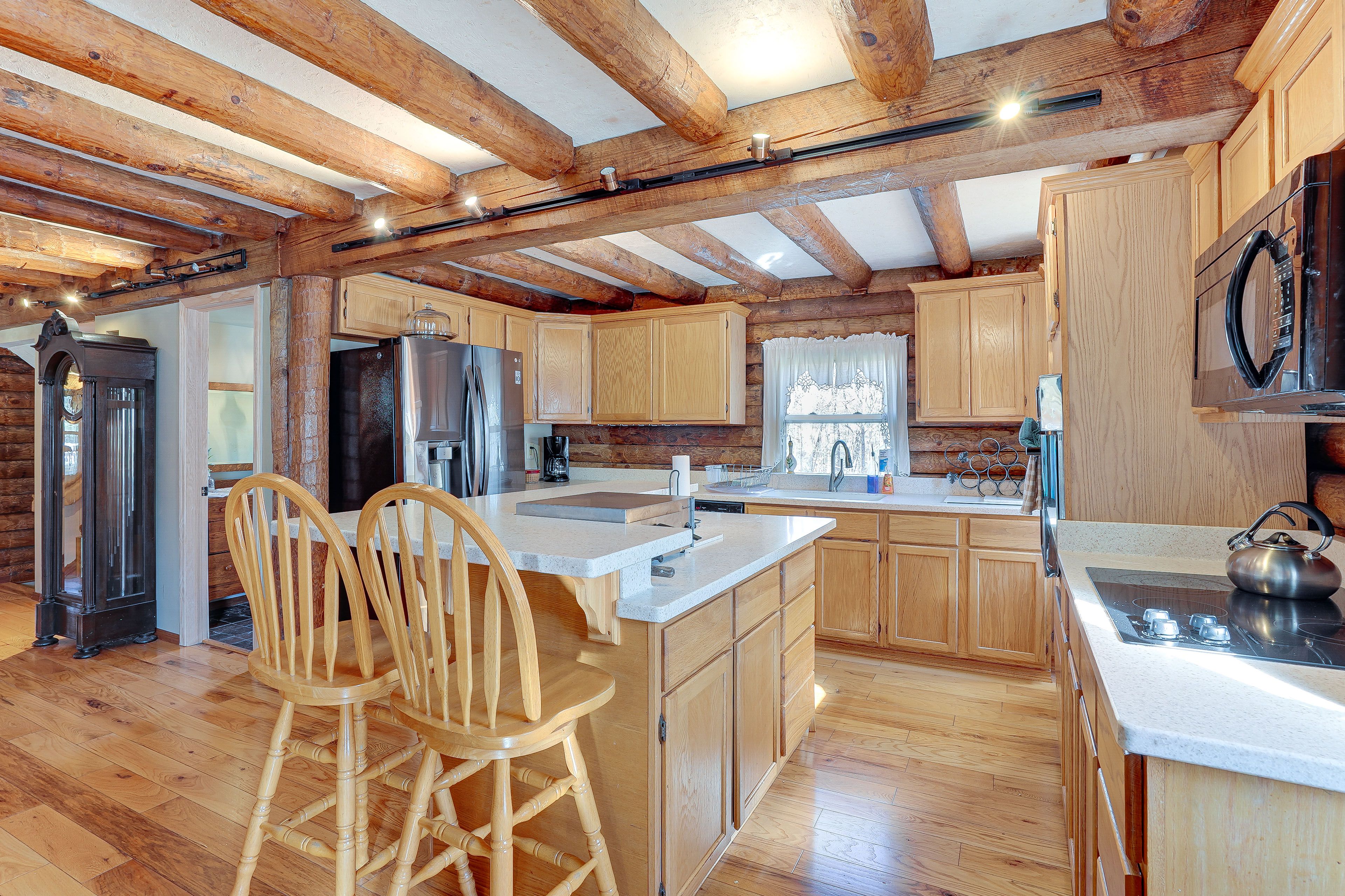 Kitchen | Main Level