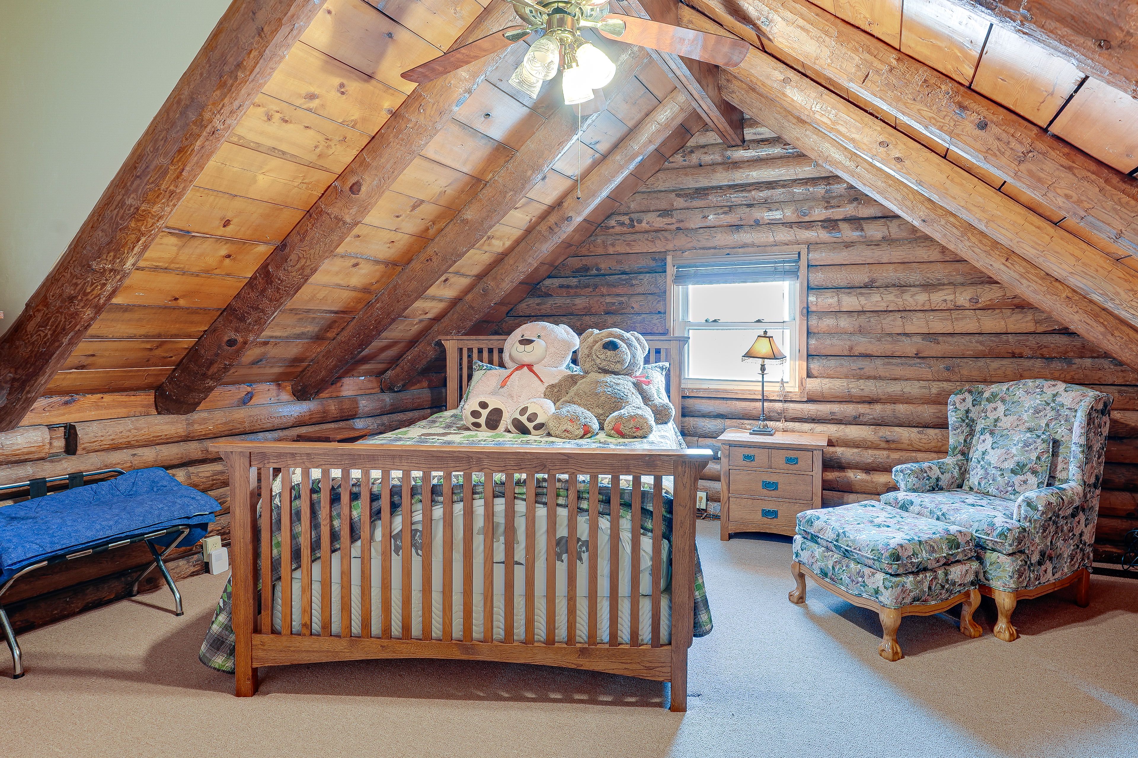 Bedroom 3 | Full Bed | Upper Level