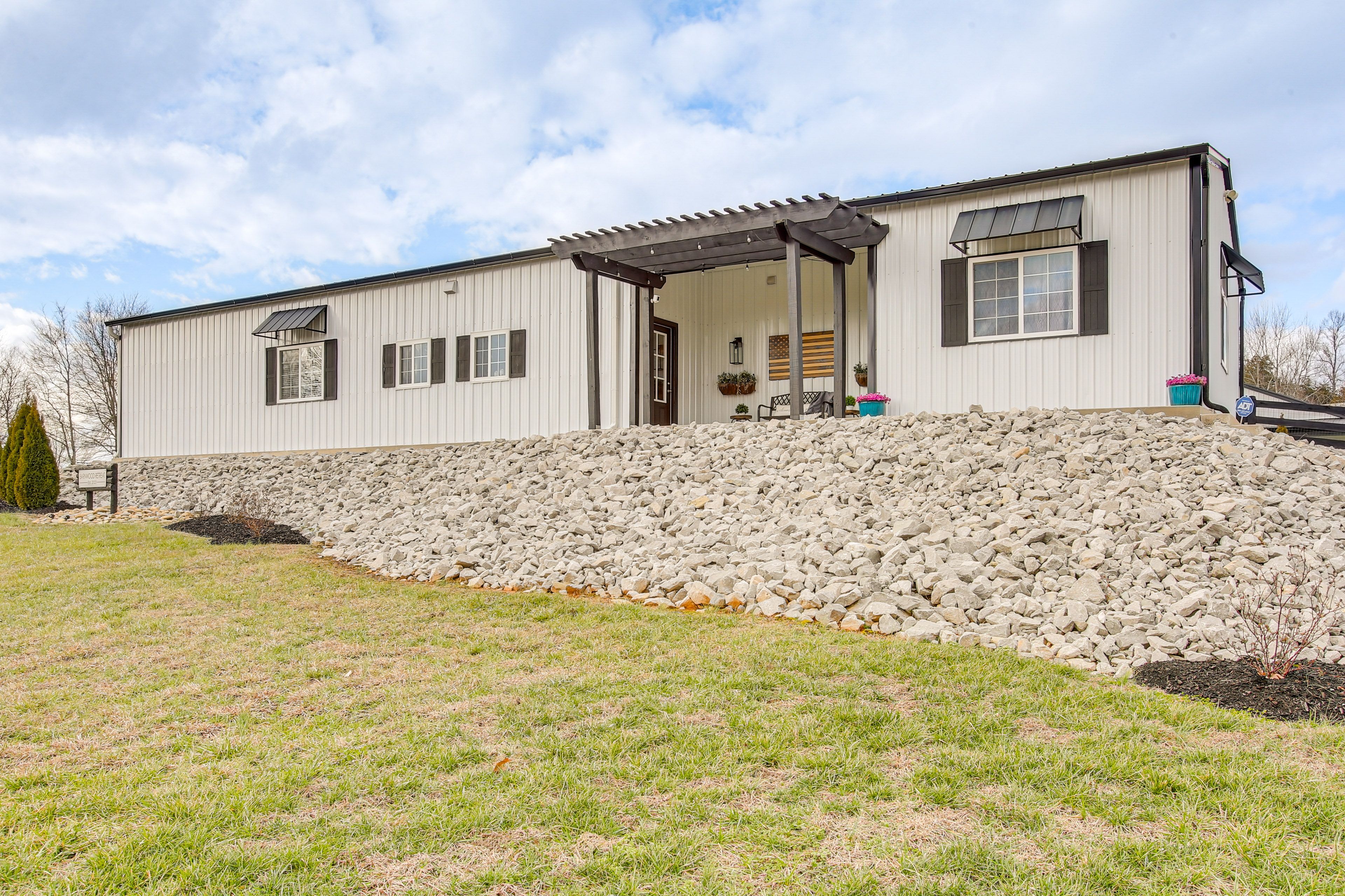 Front Exterior | Single-Story Home