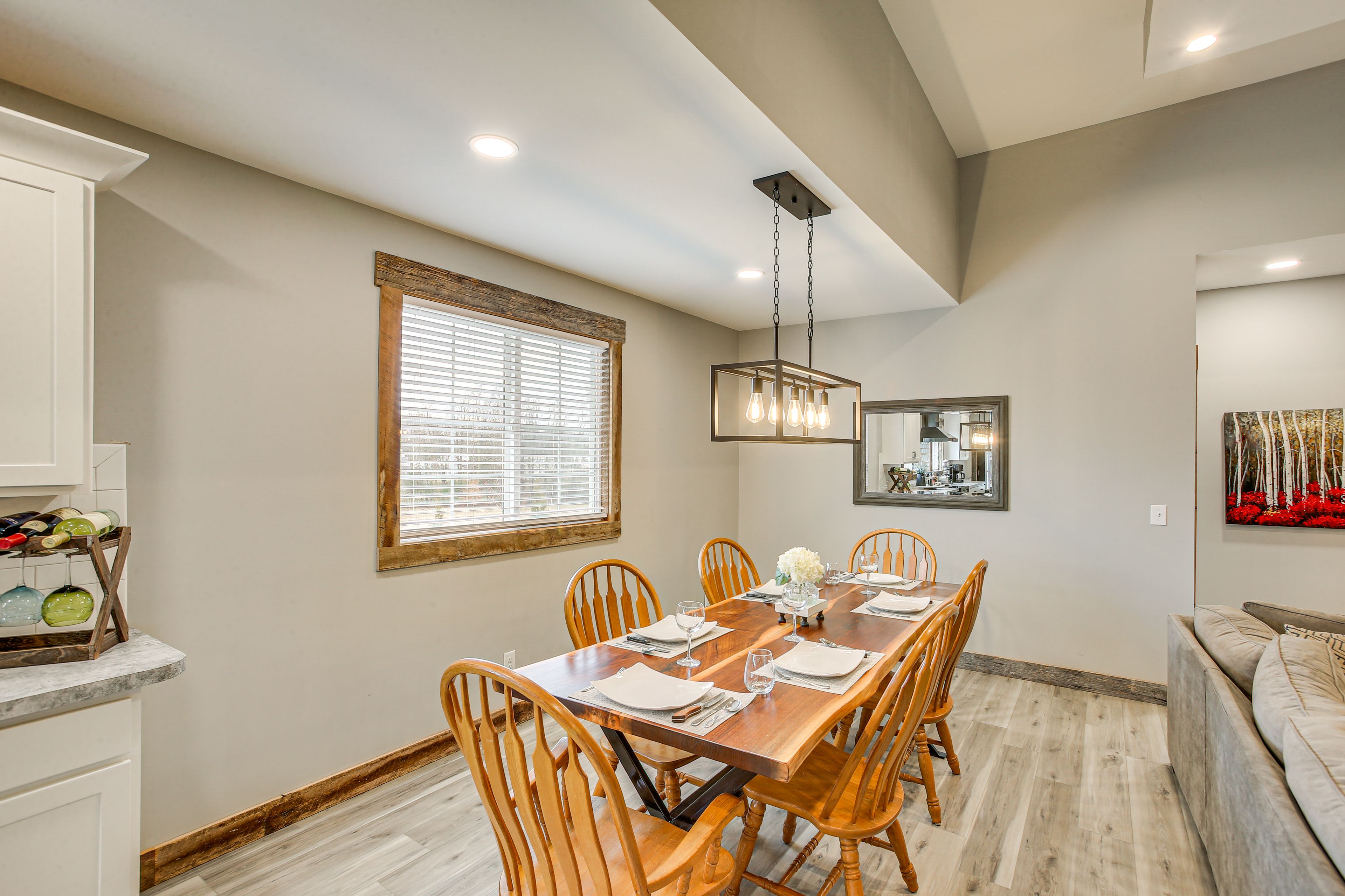 Dining Space | Dishware/Flatware