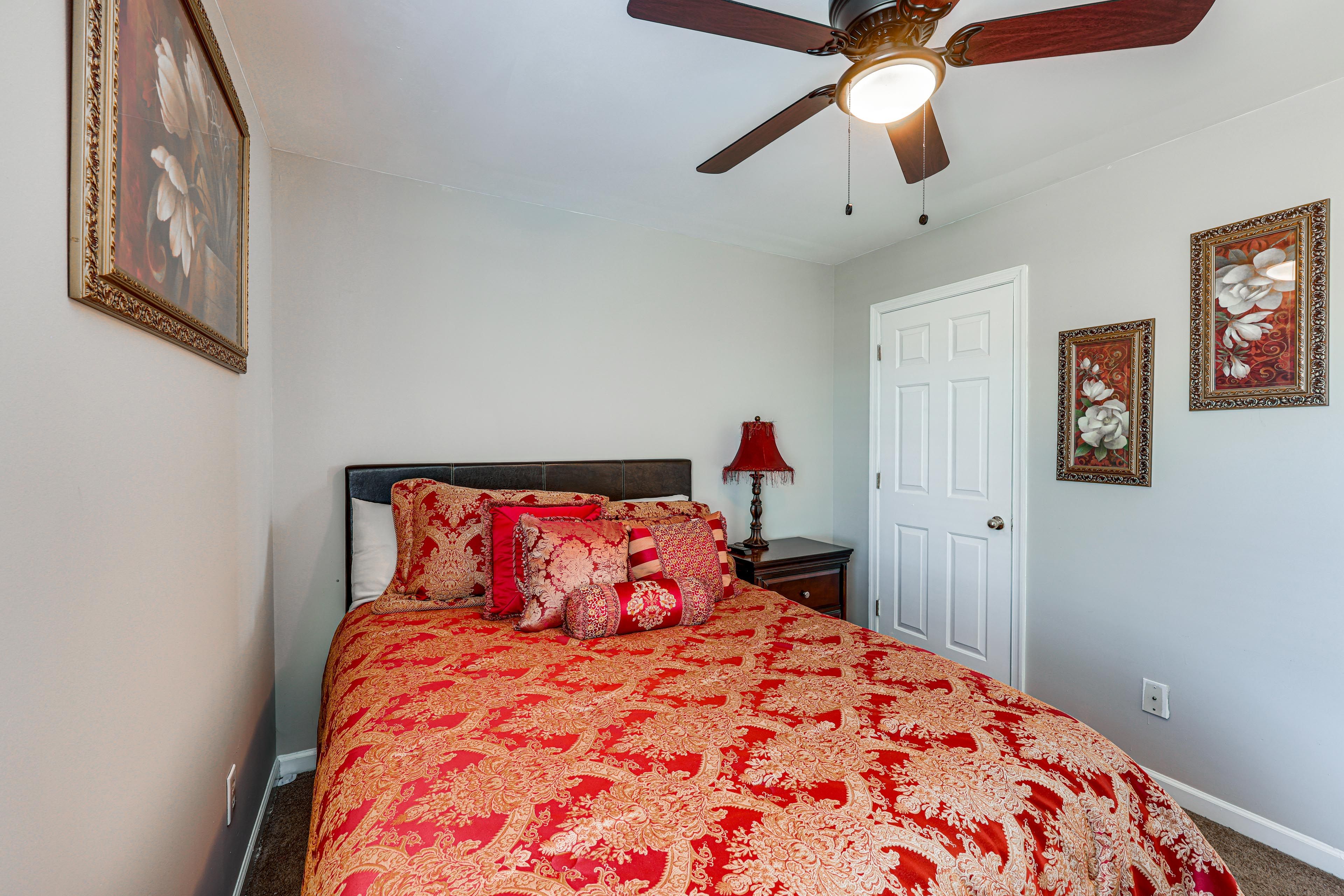 Bedroom 3 | Queen Bed | Main Level