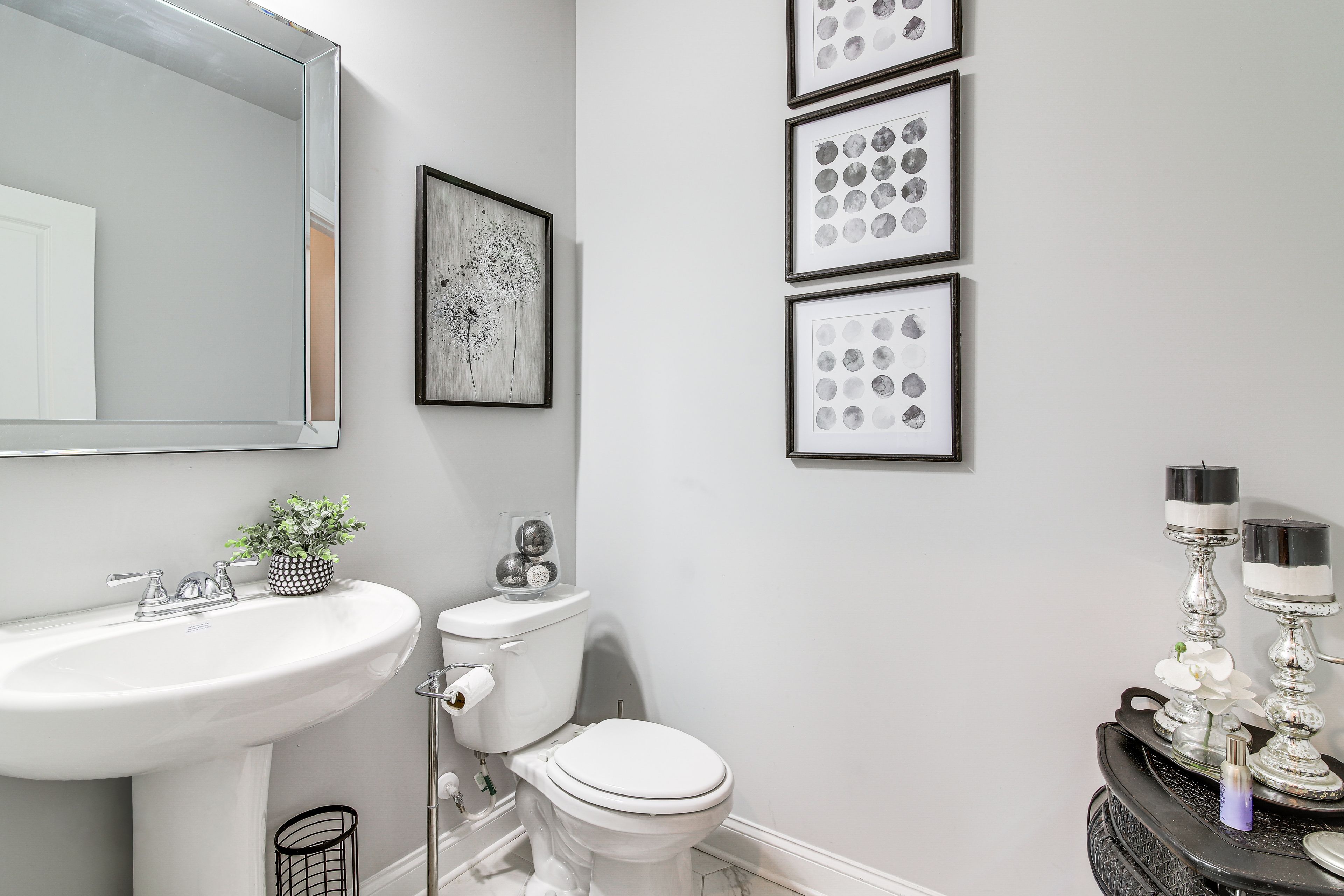 Half Bathroom | 1st Floor