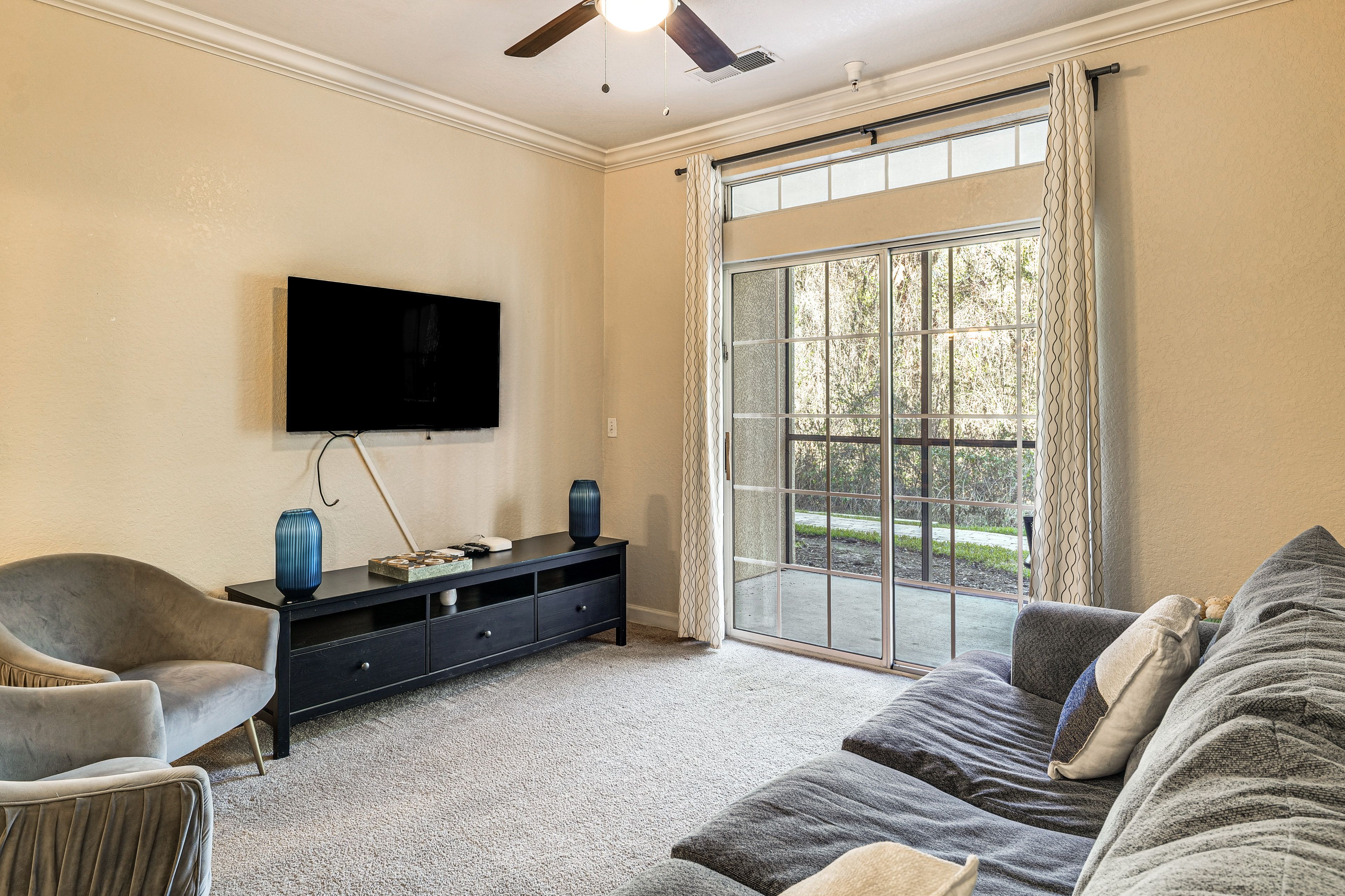 Property Interior | Single-Story Condo