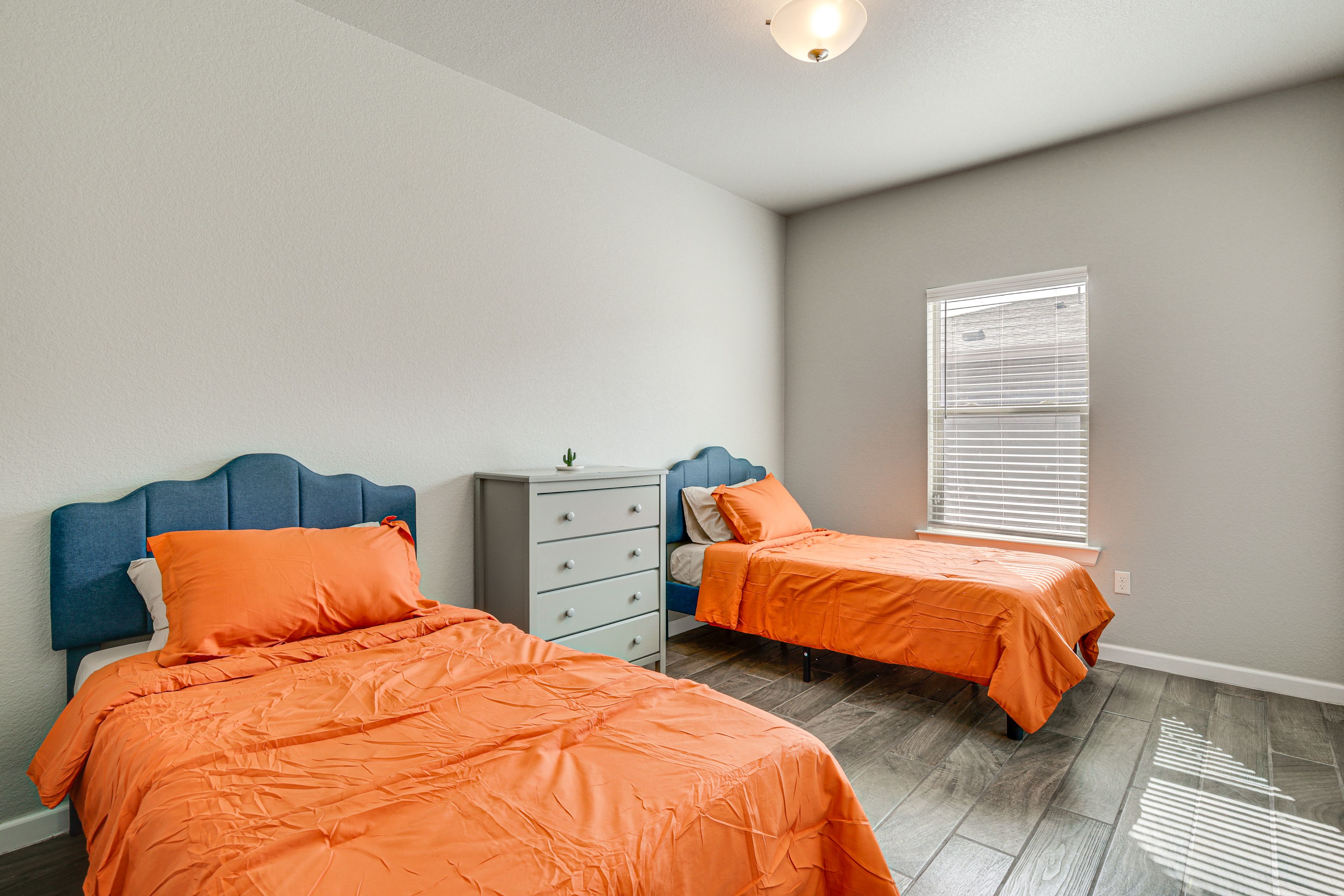 Bedroom 3 | 2 Twin Beds