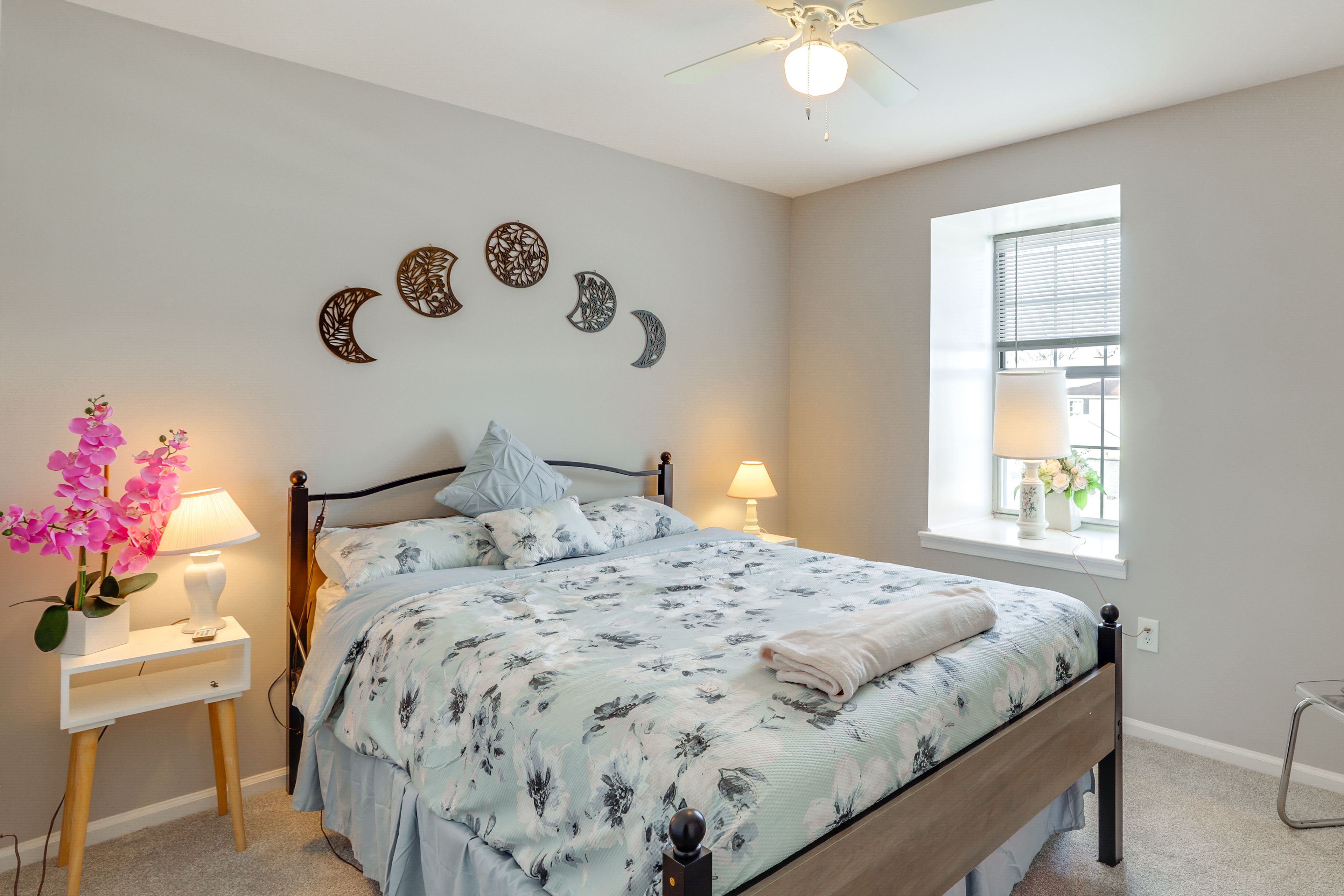 Bedroom 2 | Queen Bed | 2nd Floor