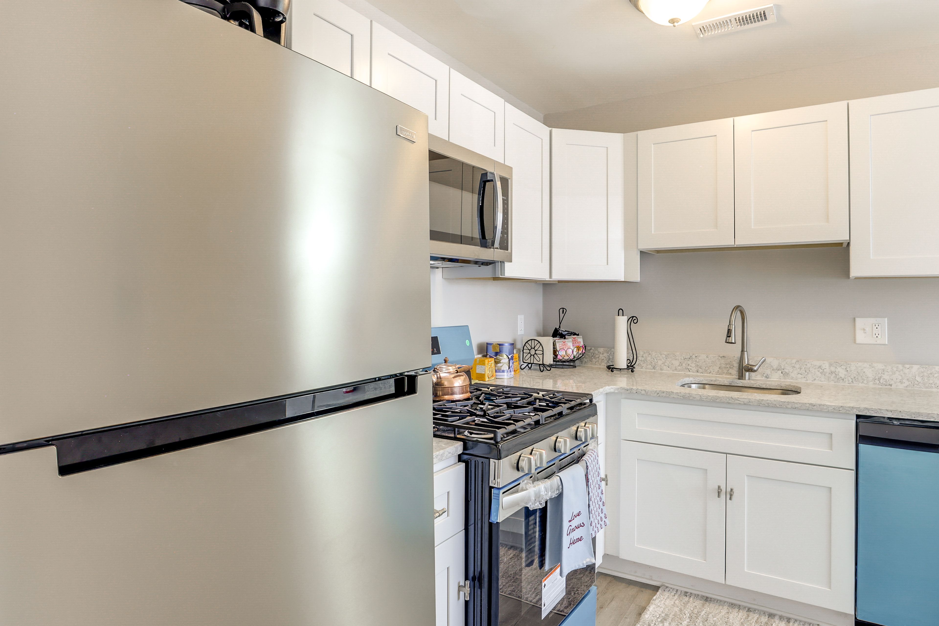 Kitchen | Dishwasher | 1st Floor