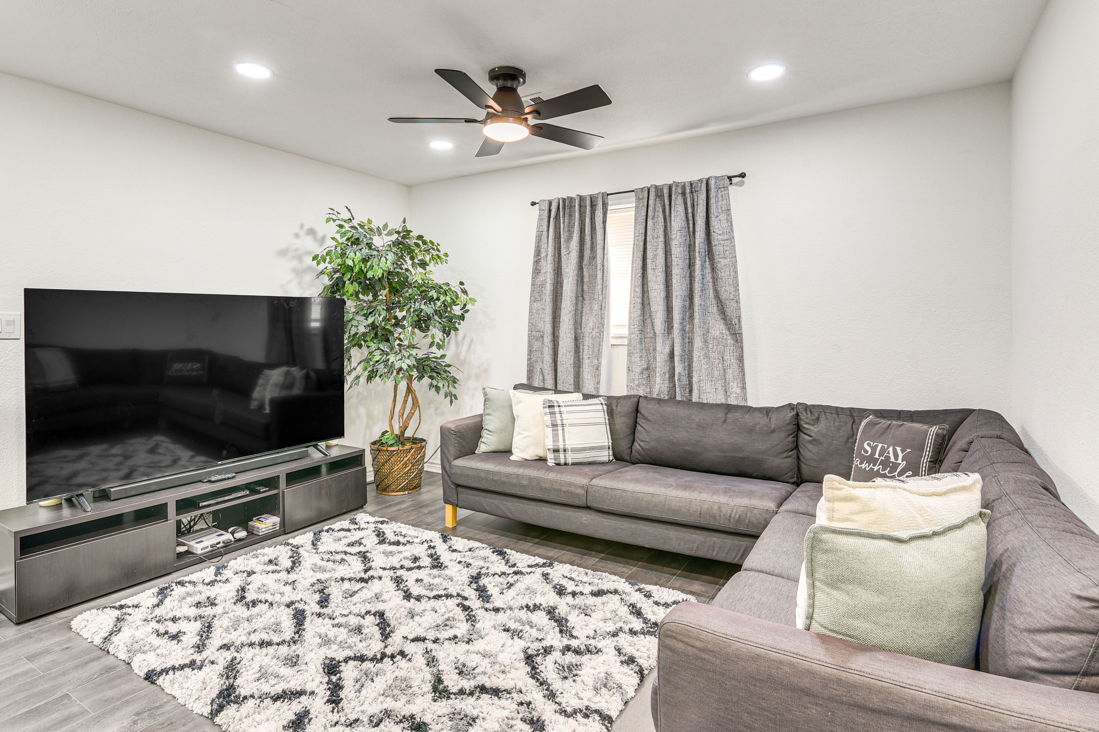 Living Room | Mini-Split Heating & A/C | Free WiFi