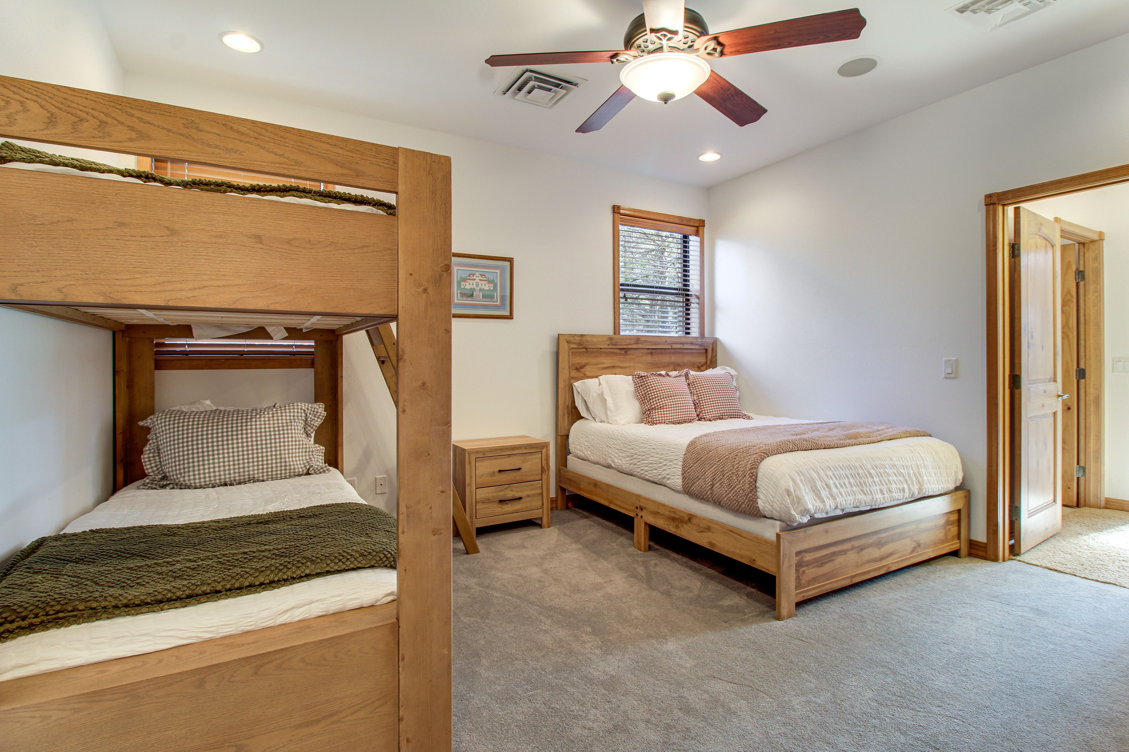 Bedroom 4 | Queen Bed | Twin Bunk Bed