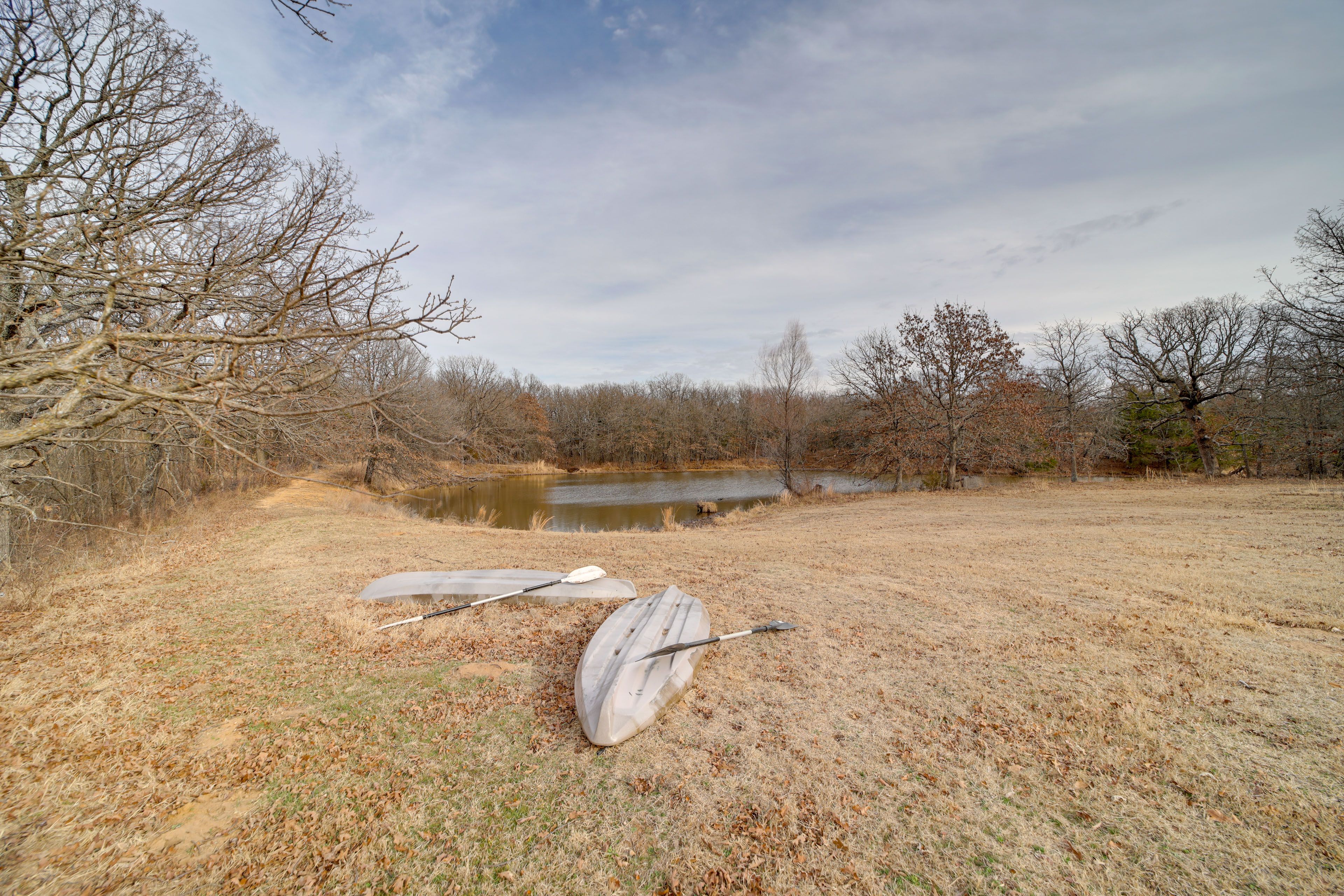 2 Stocked Fishing Ponds