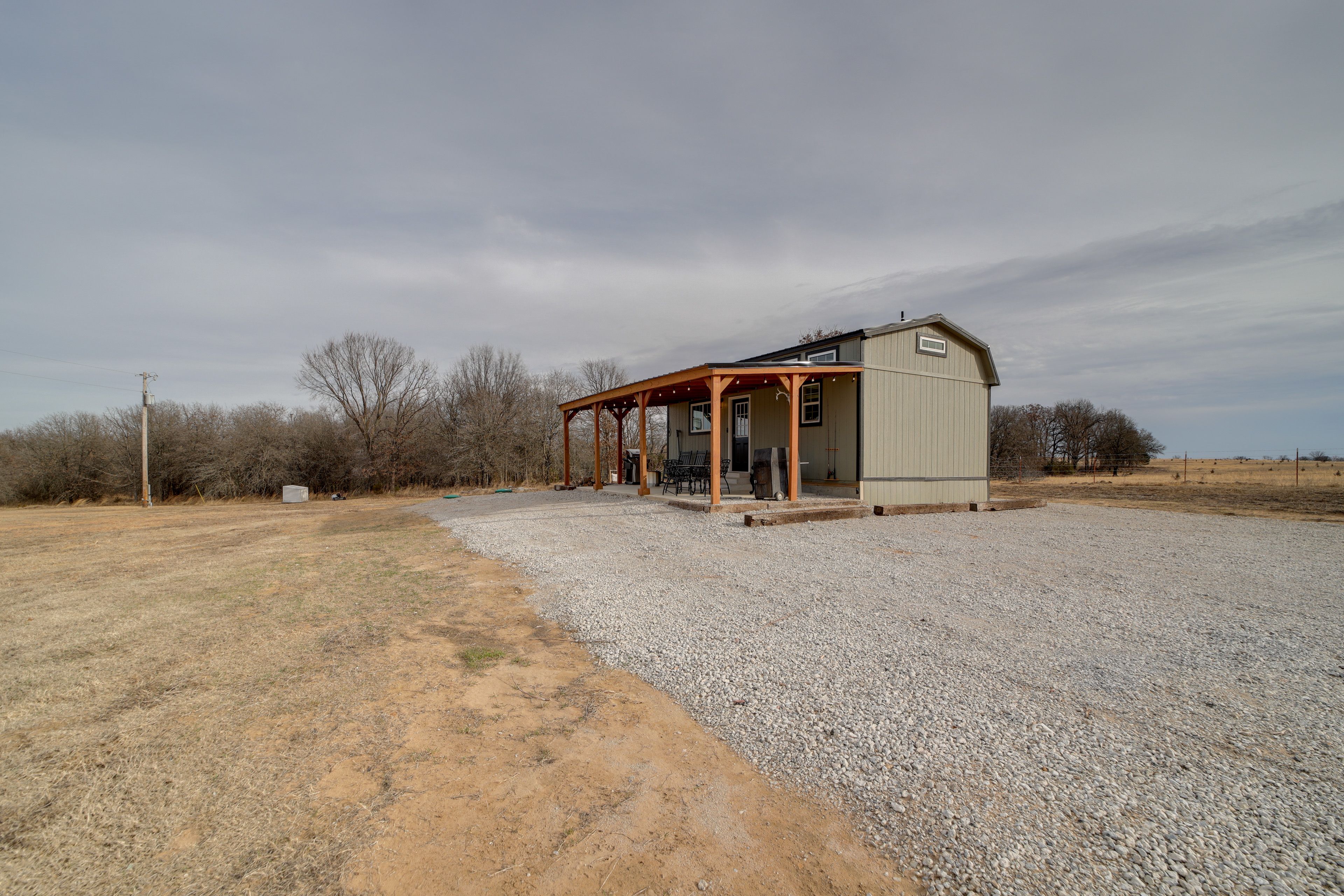 Driveway Parking (3 Vehicles) | Trailers Allowed