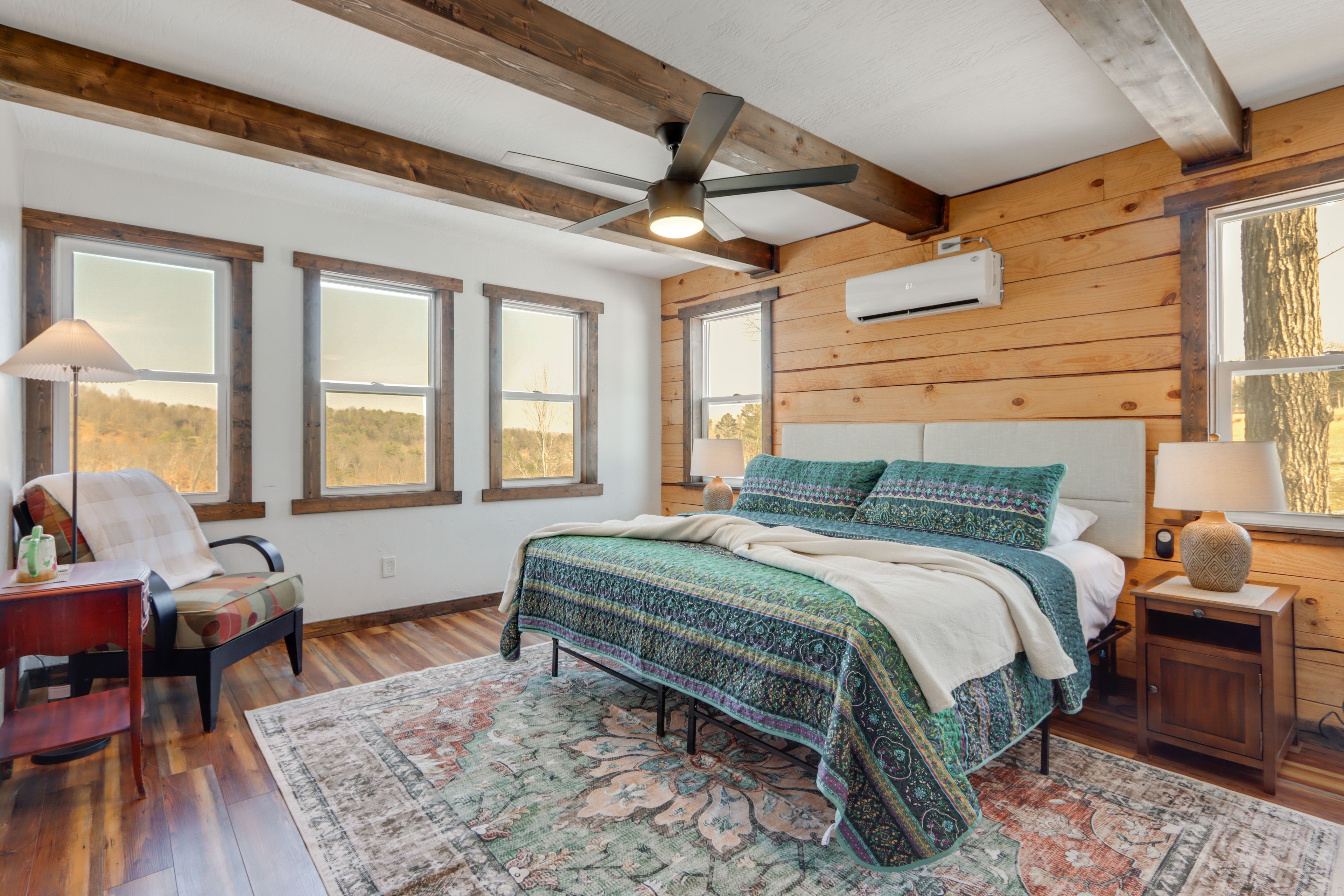 Bedroom 1 | King Bed