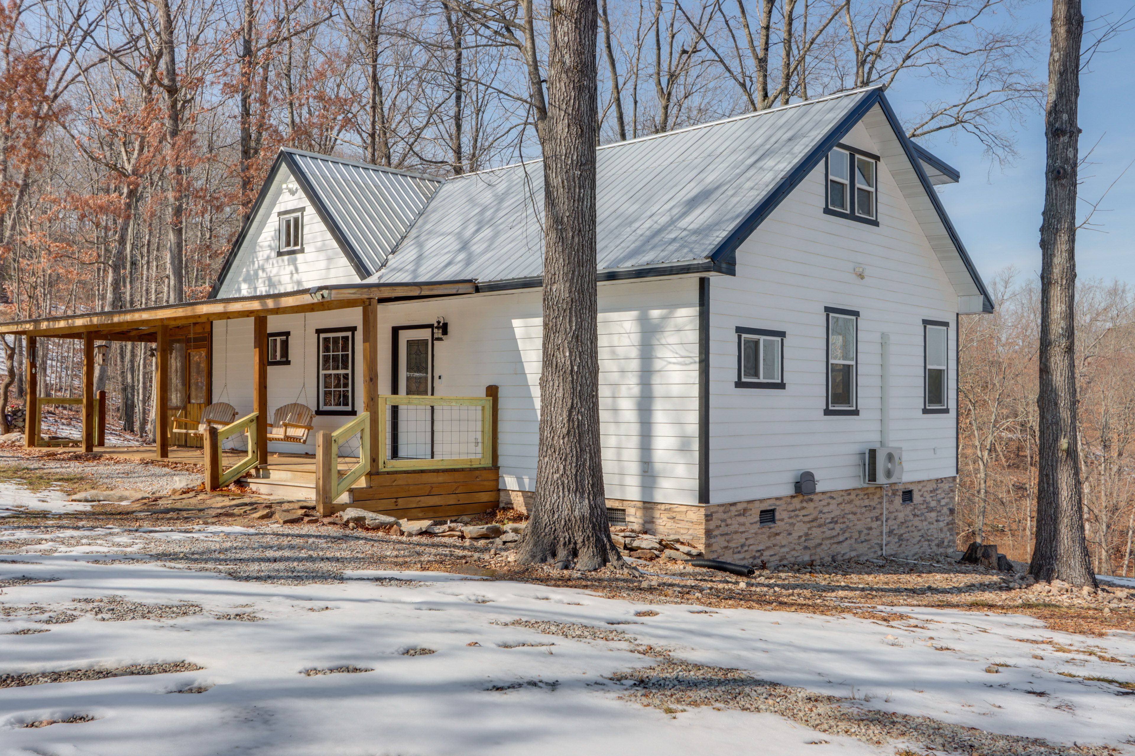 Exterior | Driveway Parking | 8 Vehicles