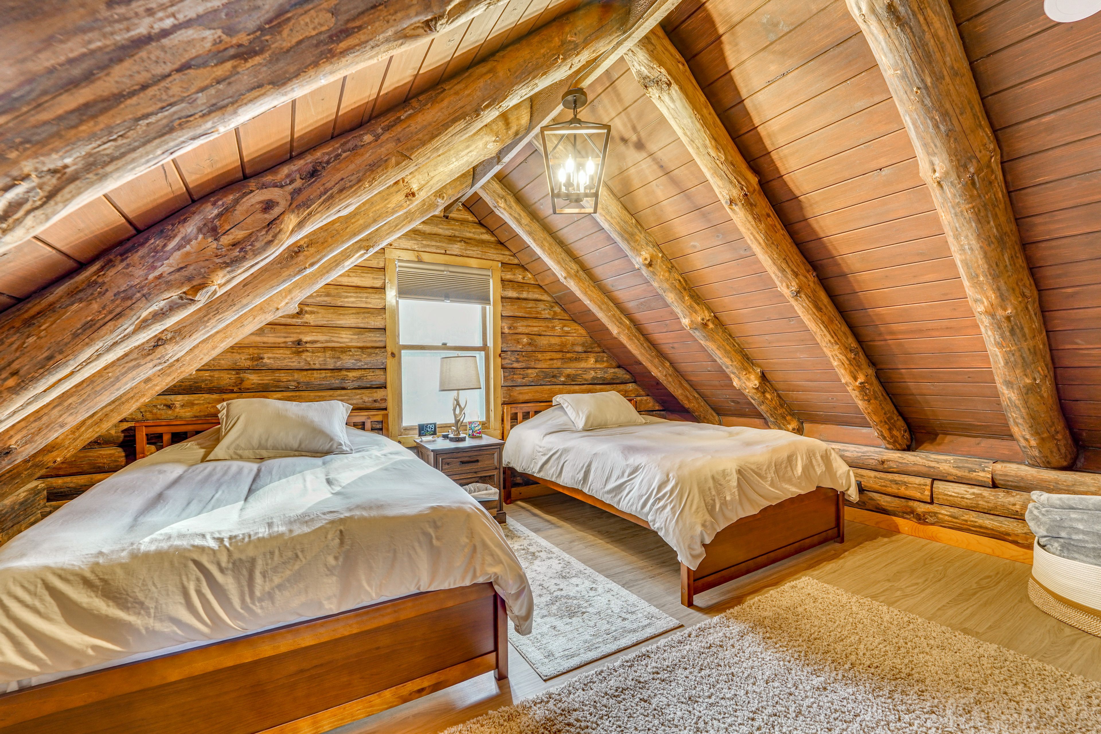 Bedroom 2 | 2 Full Beds | 2nd Floor