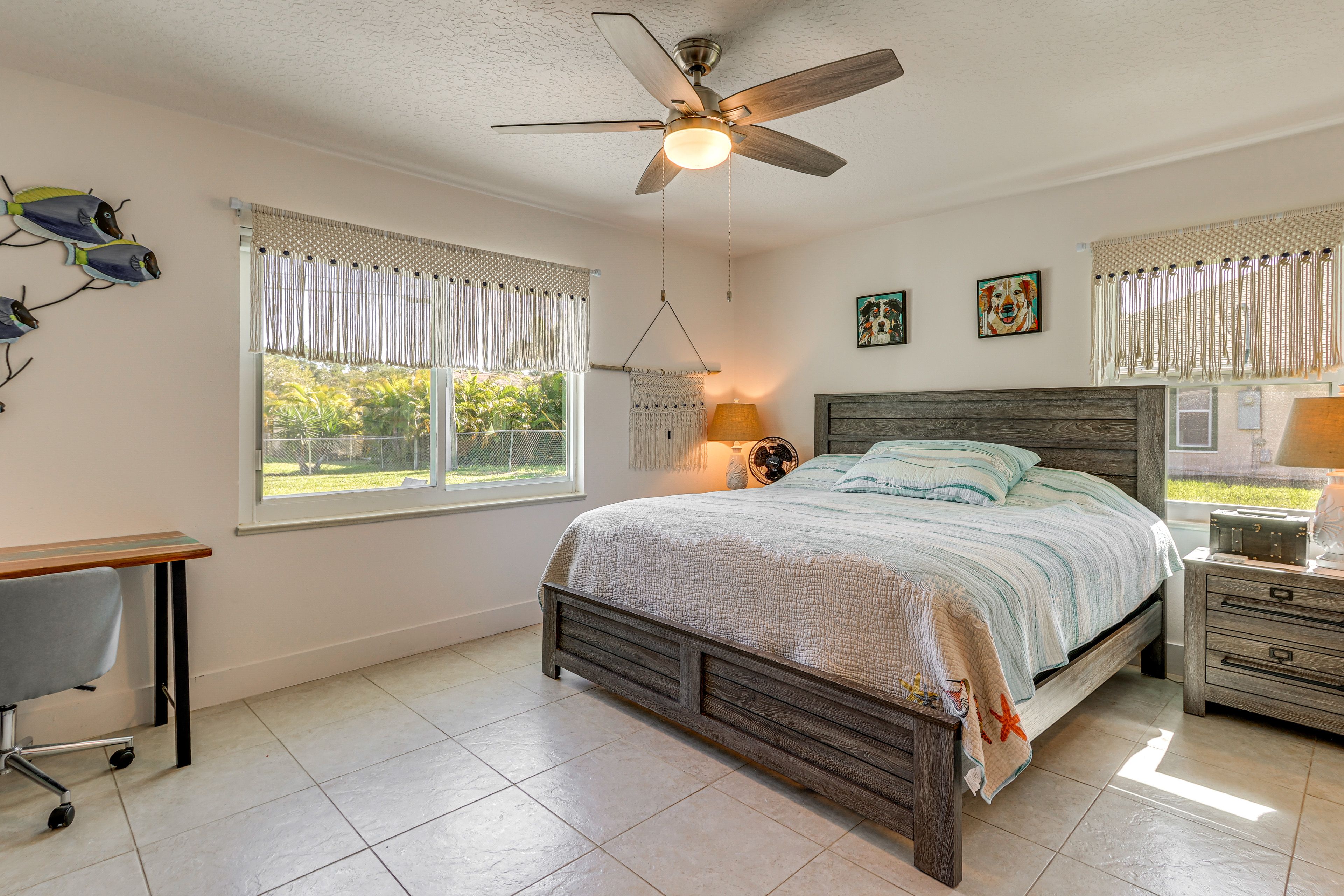 Bedroom 1 | King Bed