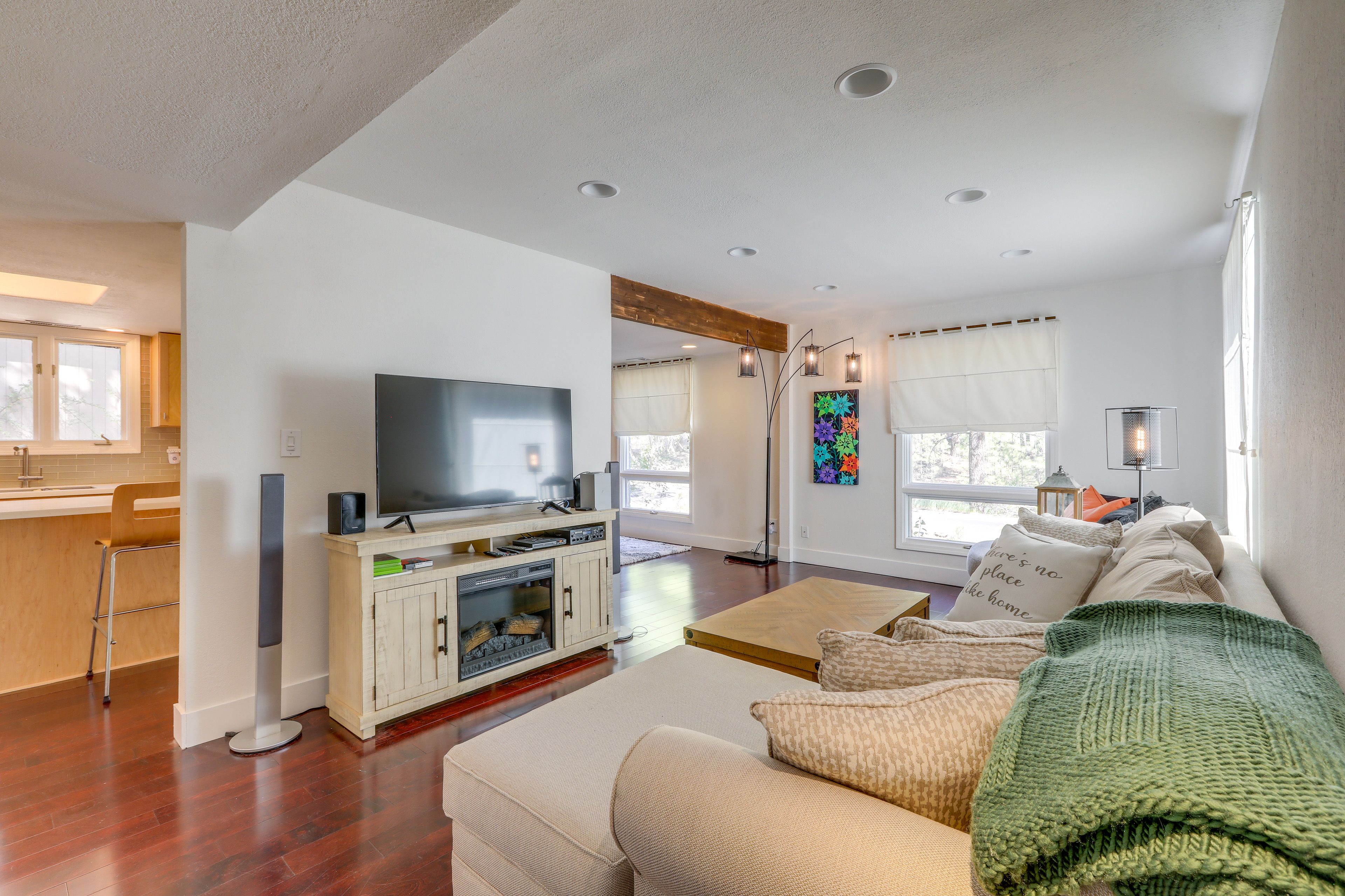 Living Room | Queen Sleeper Sofa | 1st Floor