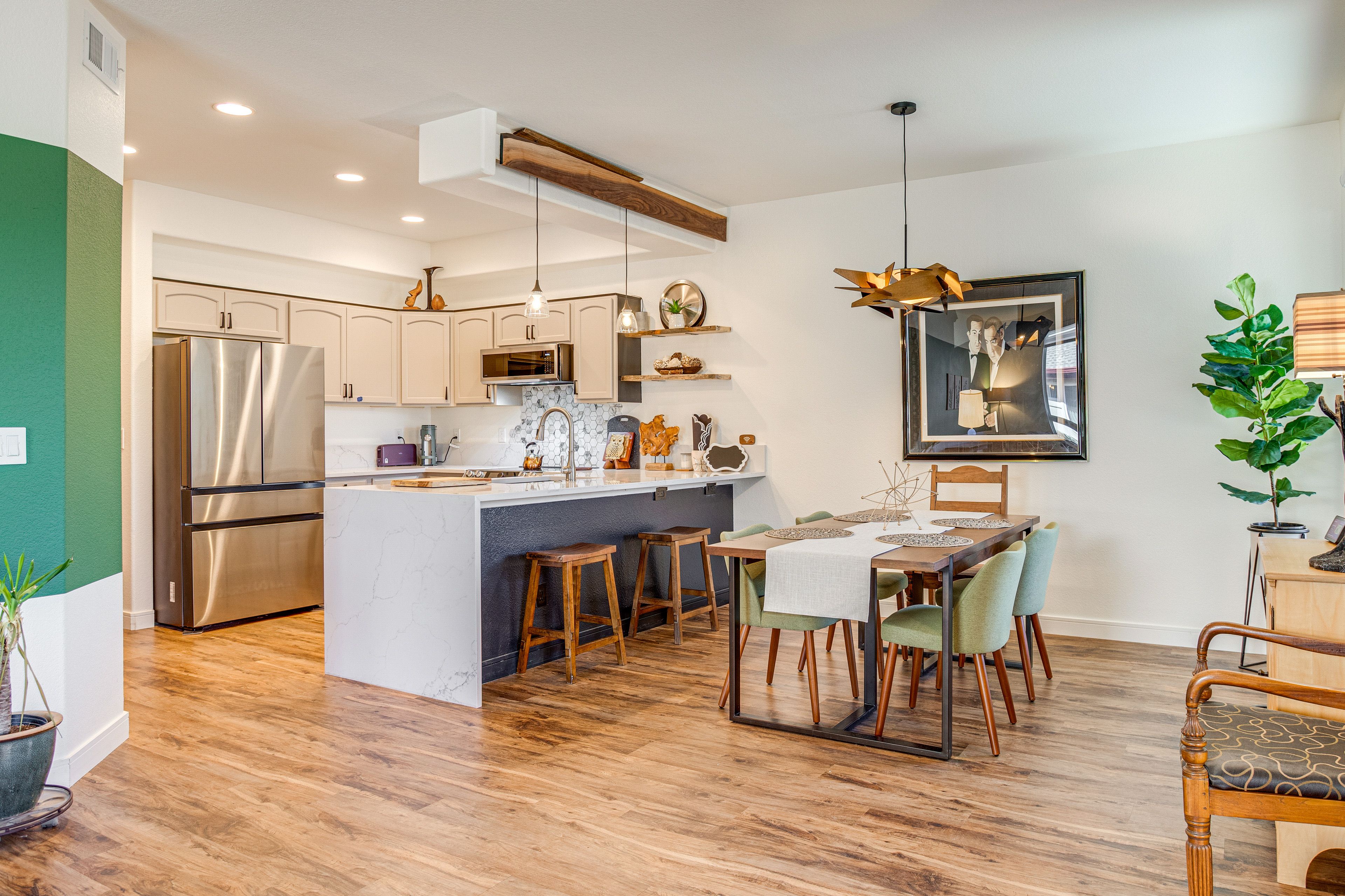 Dining Area | 1st Floor