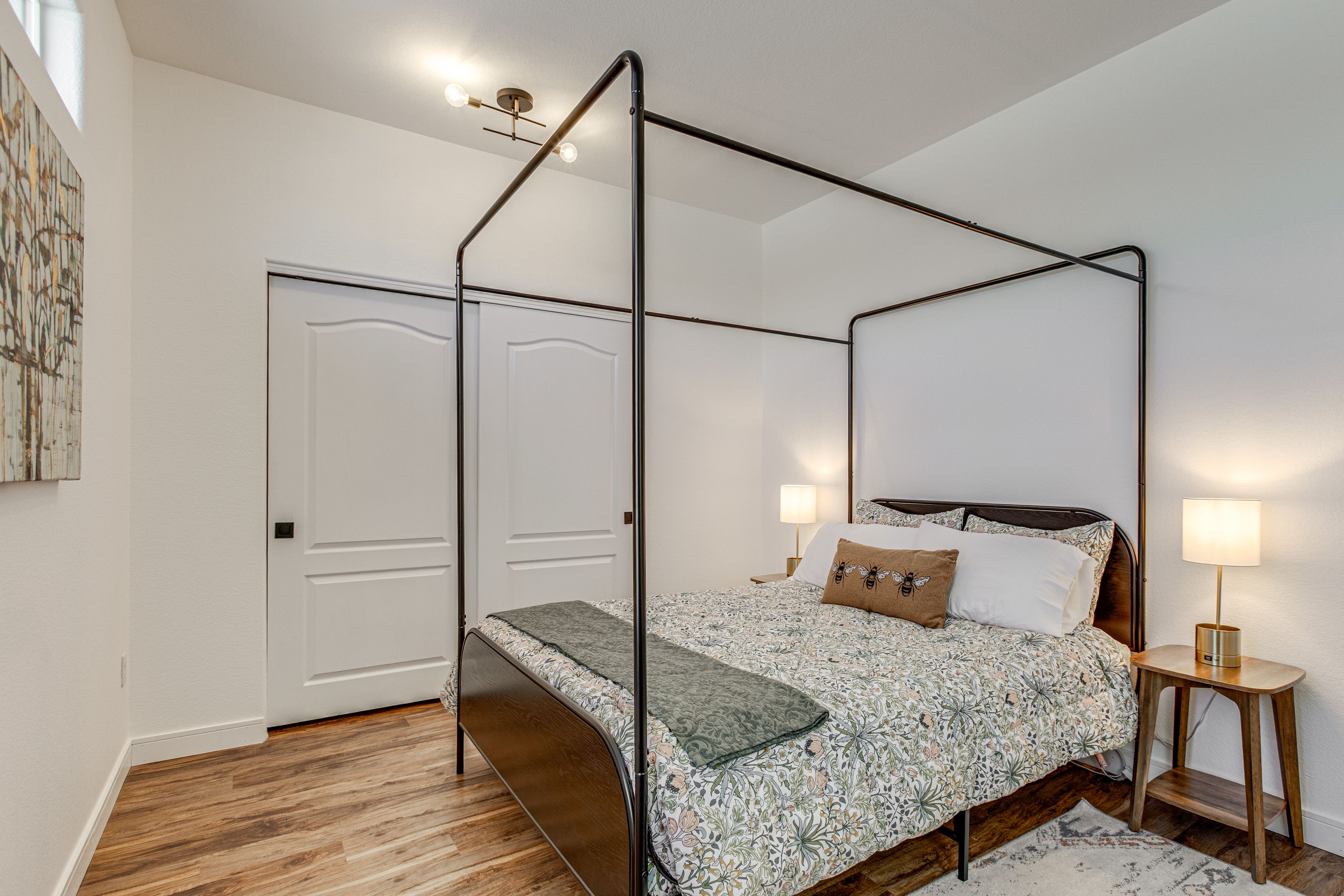 Bedroom 2 | 2nd Floor | Queen Bed