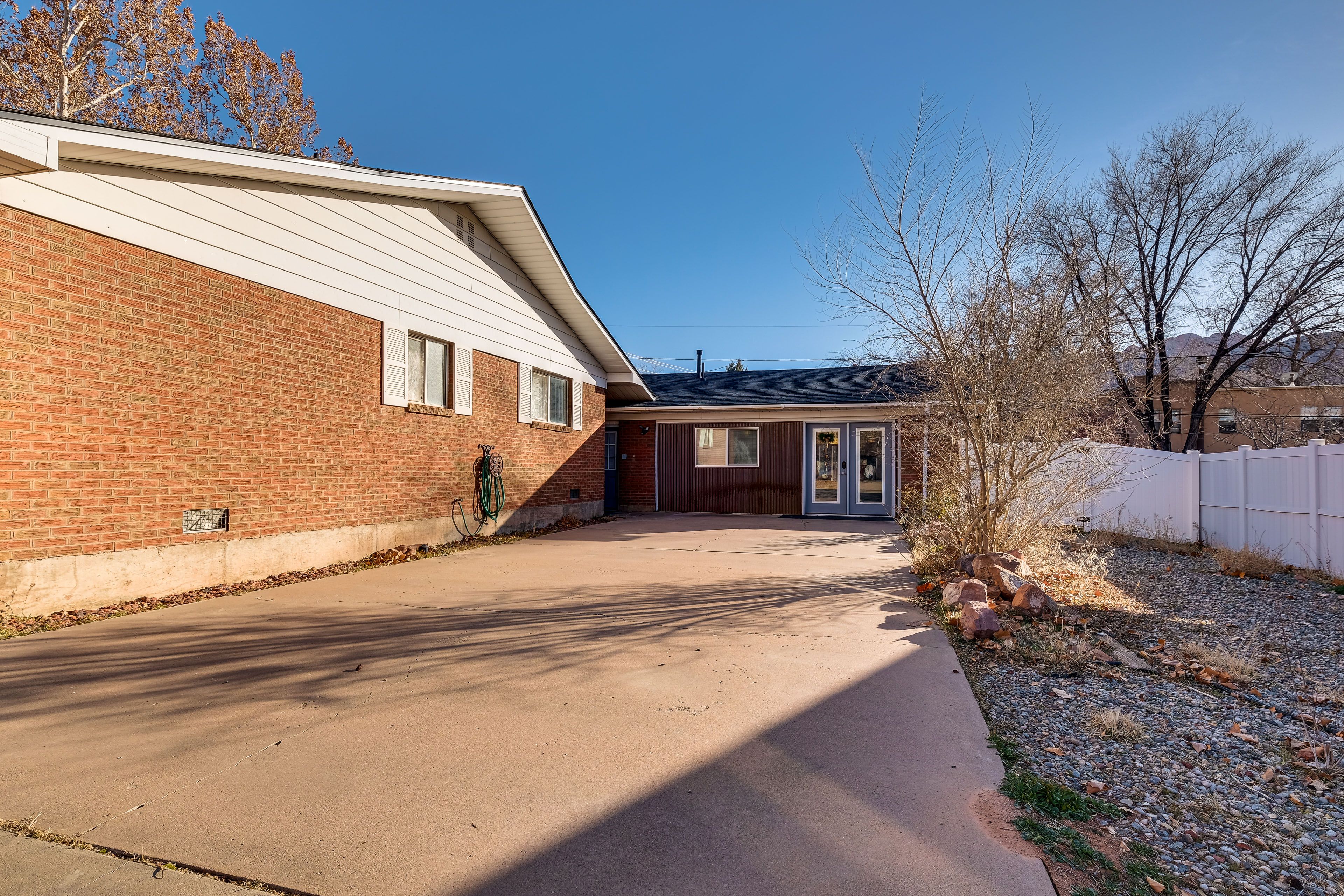 Parking | Shared Driveway (2 Vehicles) | Street Parking