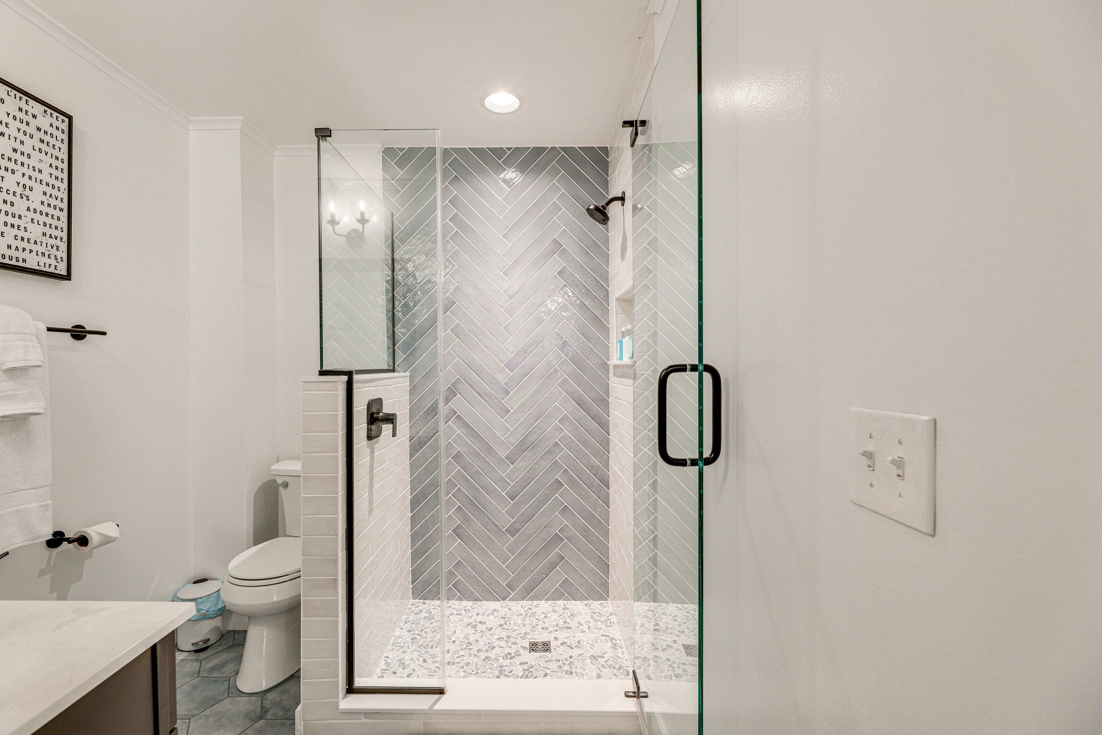 Full Bath | Towels | Hair Dryer