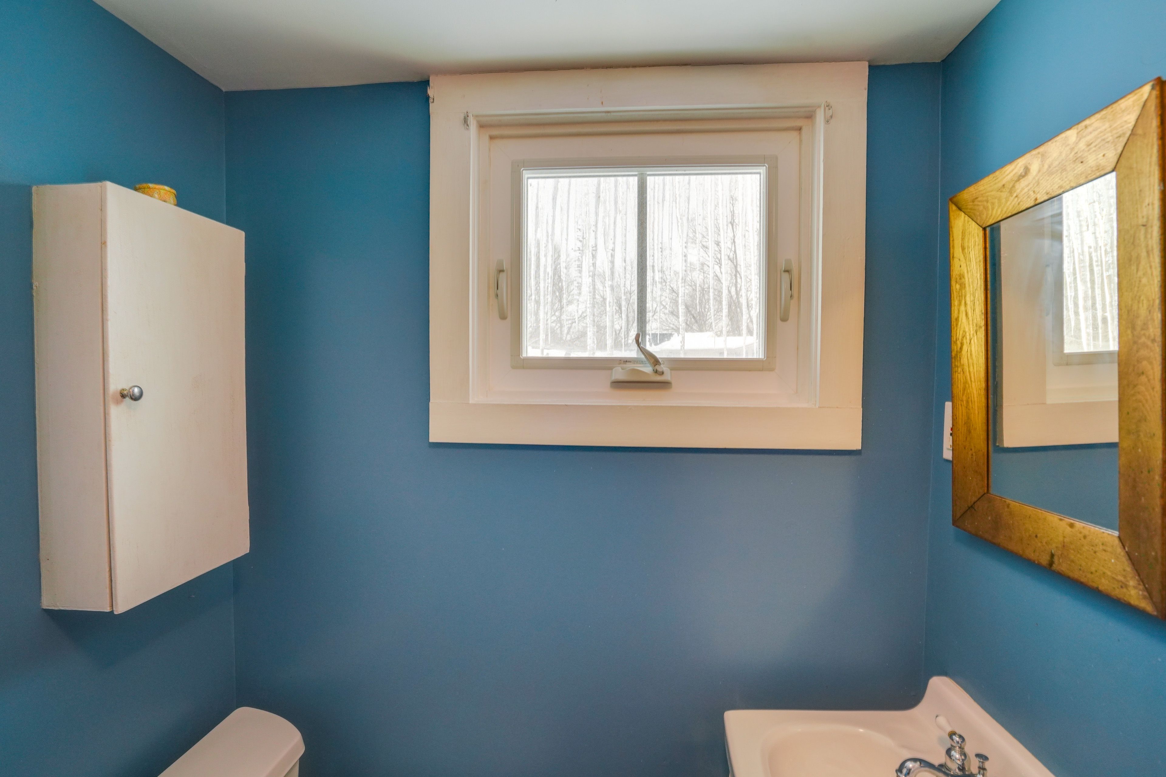 Full Bathroom | 1st Floor