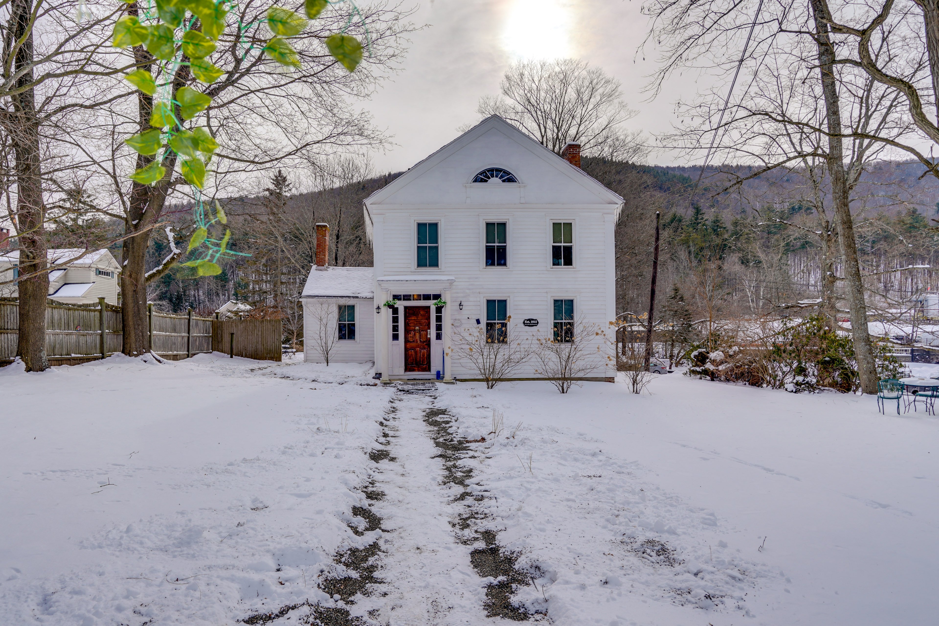 Lee Vacation Rental | Studio | 1BA | 900 Sq Ft | Stairs Required