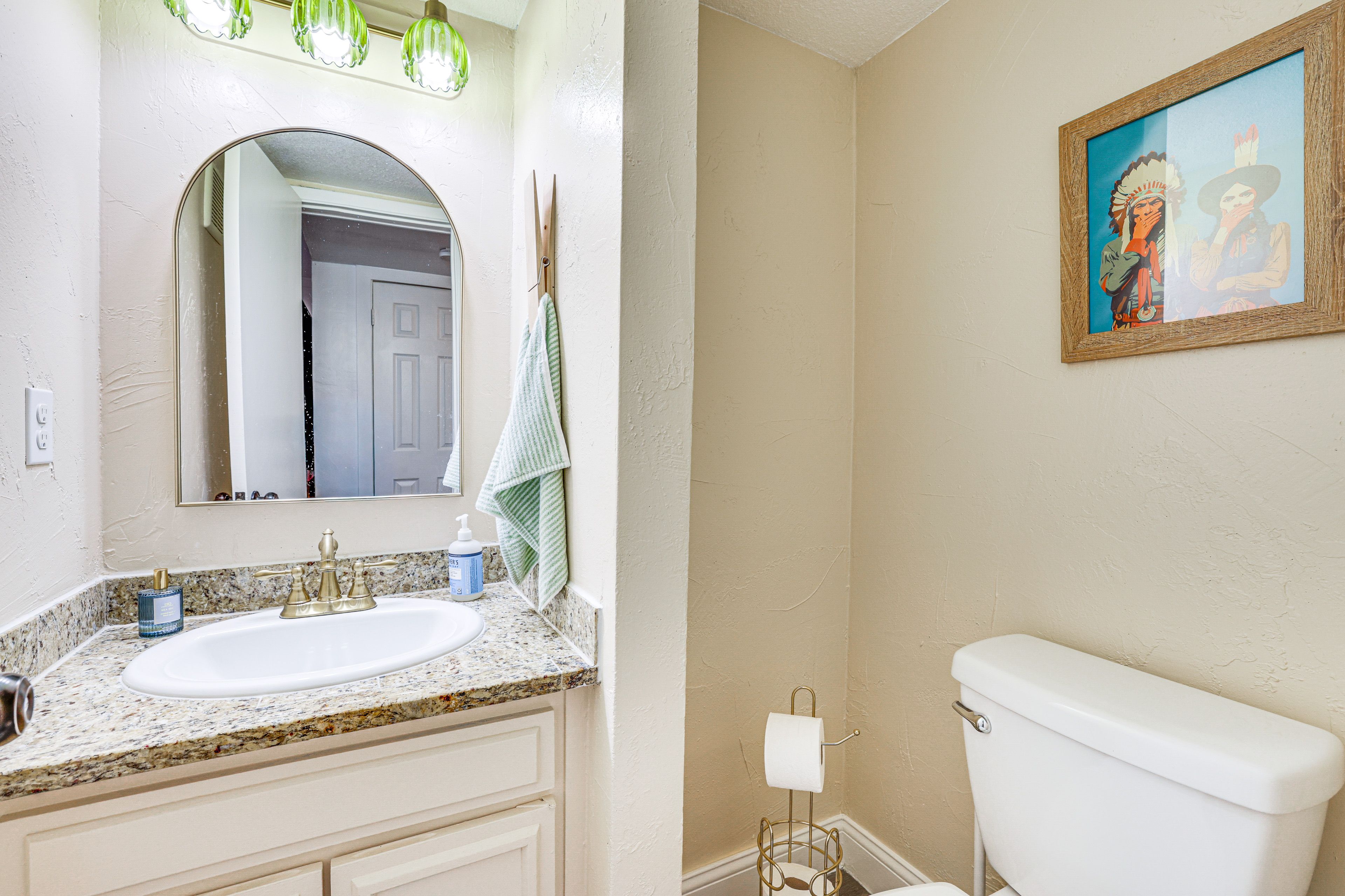 Half Bathroom | 1st Floor
