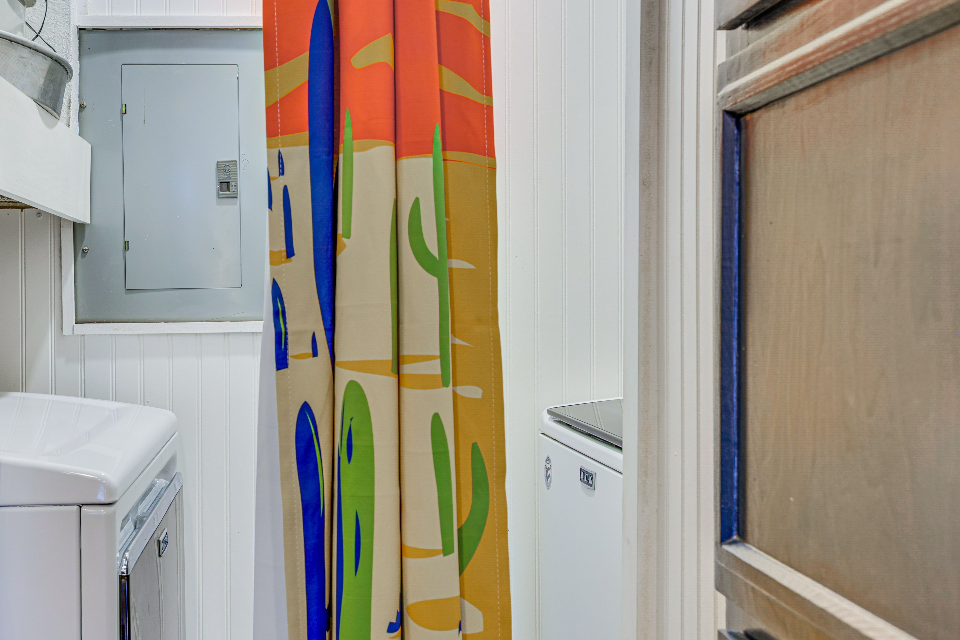 Washer/Dryer | 1st Floor