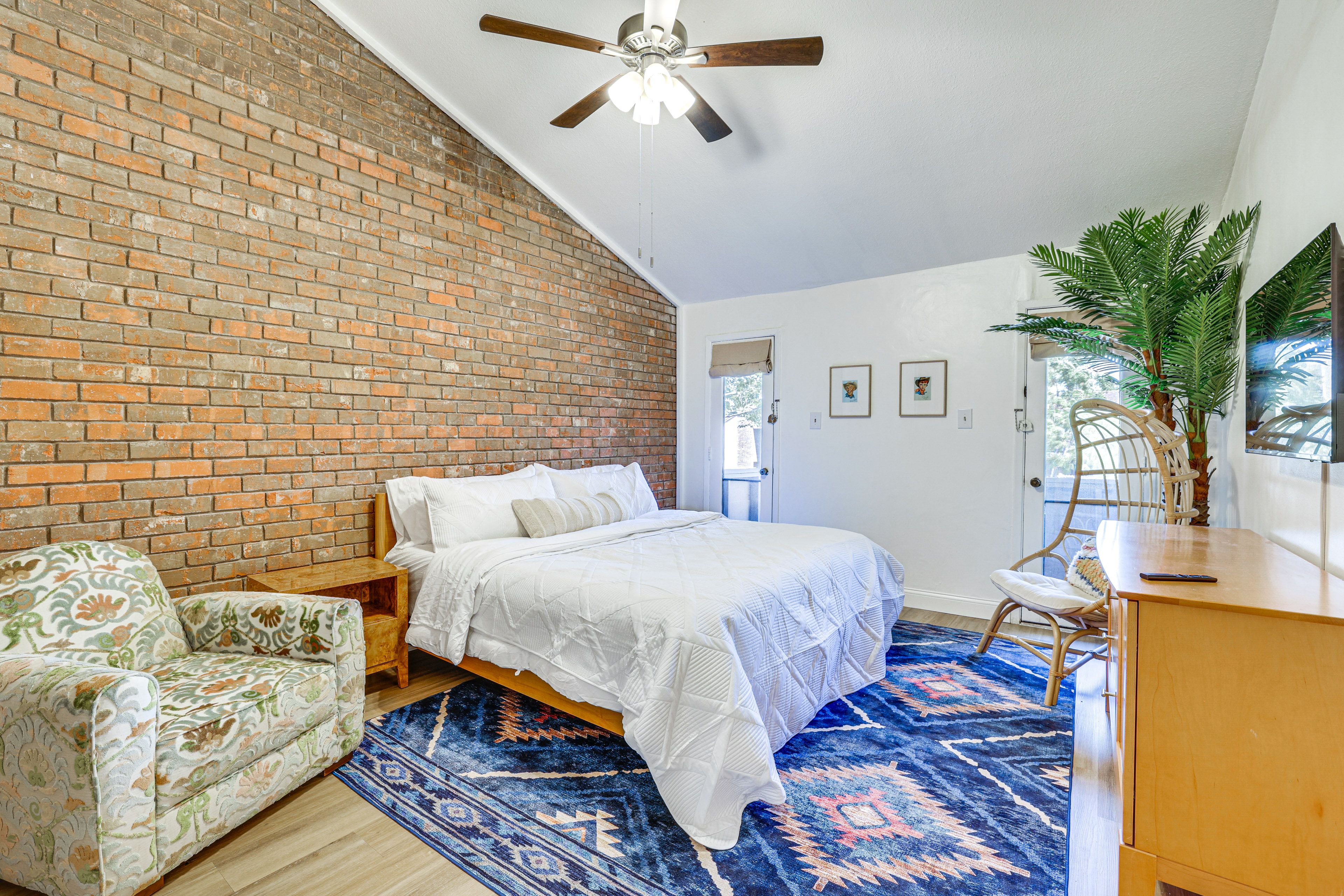 Bedroom 1 | King Bed | 2nd Floor