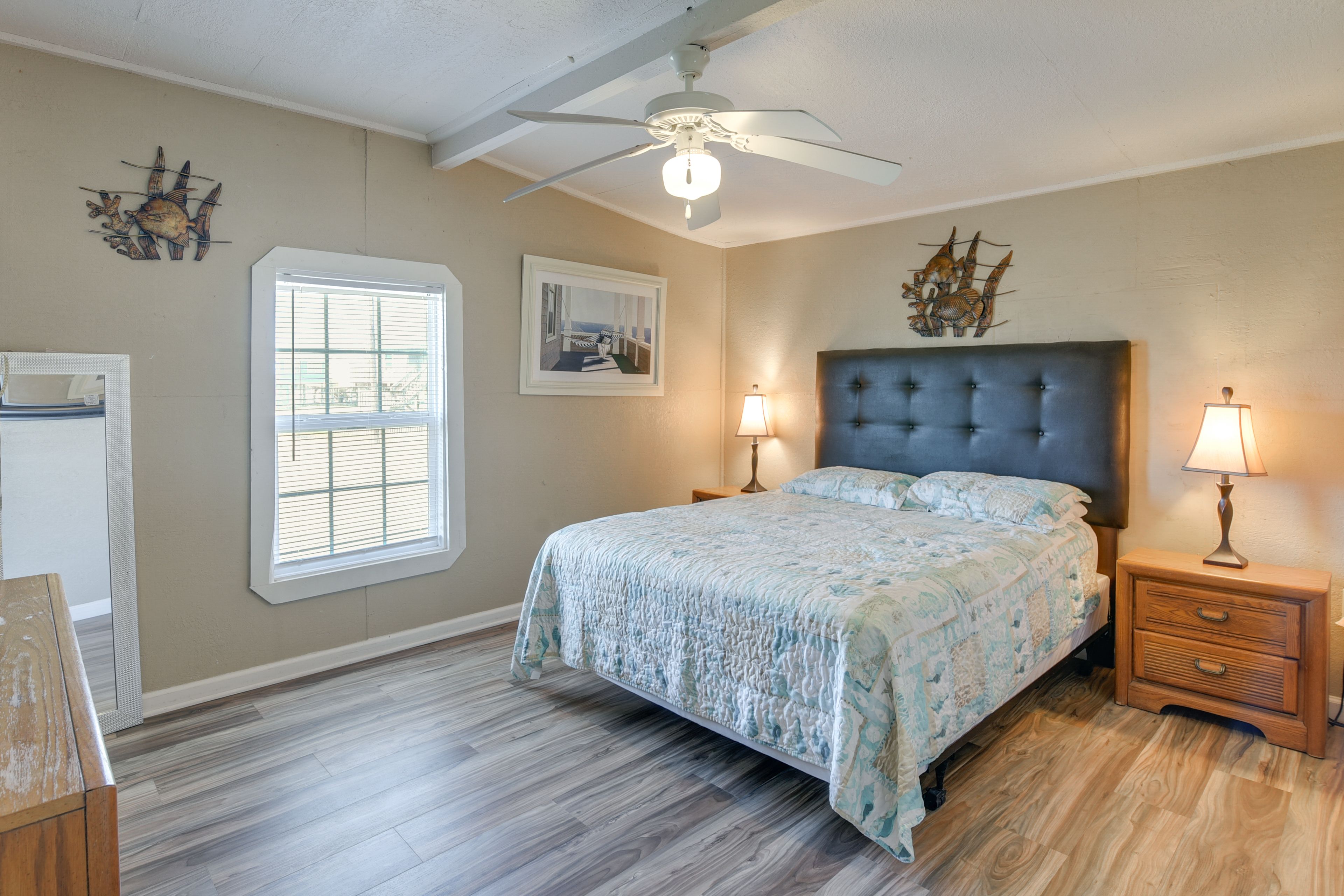 Bedroom 1 | Queen Bed | Linens Provided