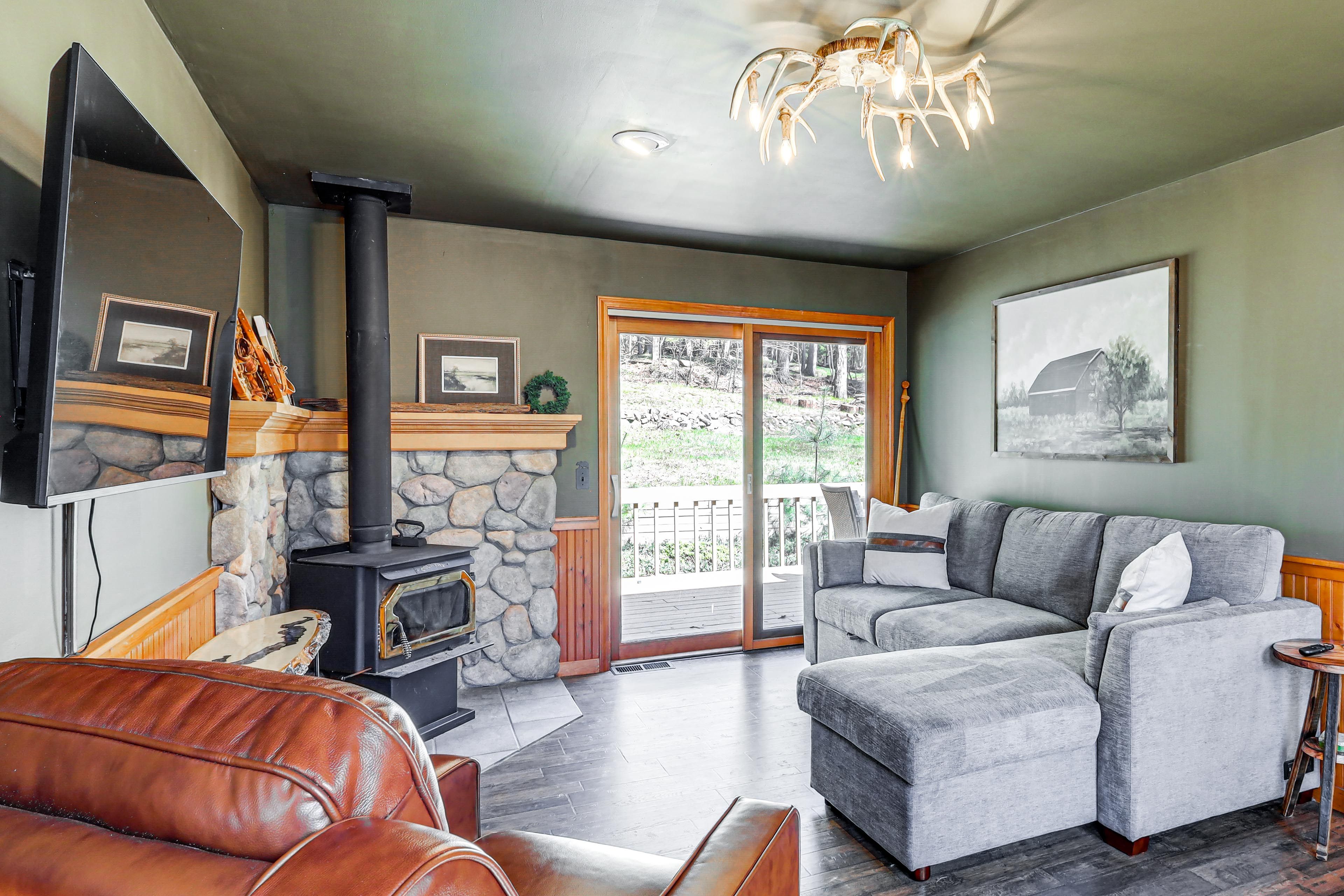 Living Room | Full Sleeper Sofa