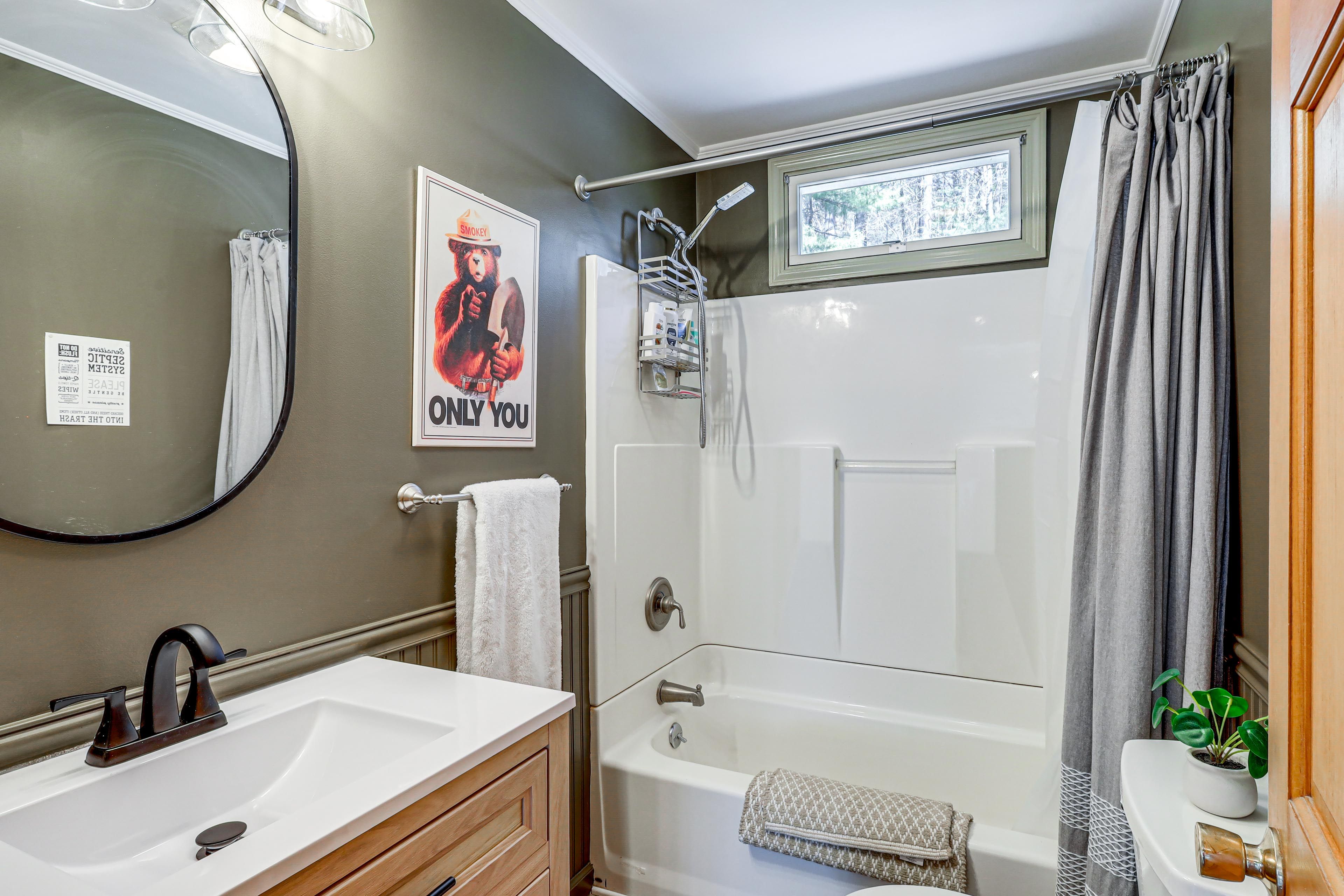 Full Bathroom