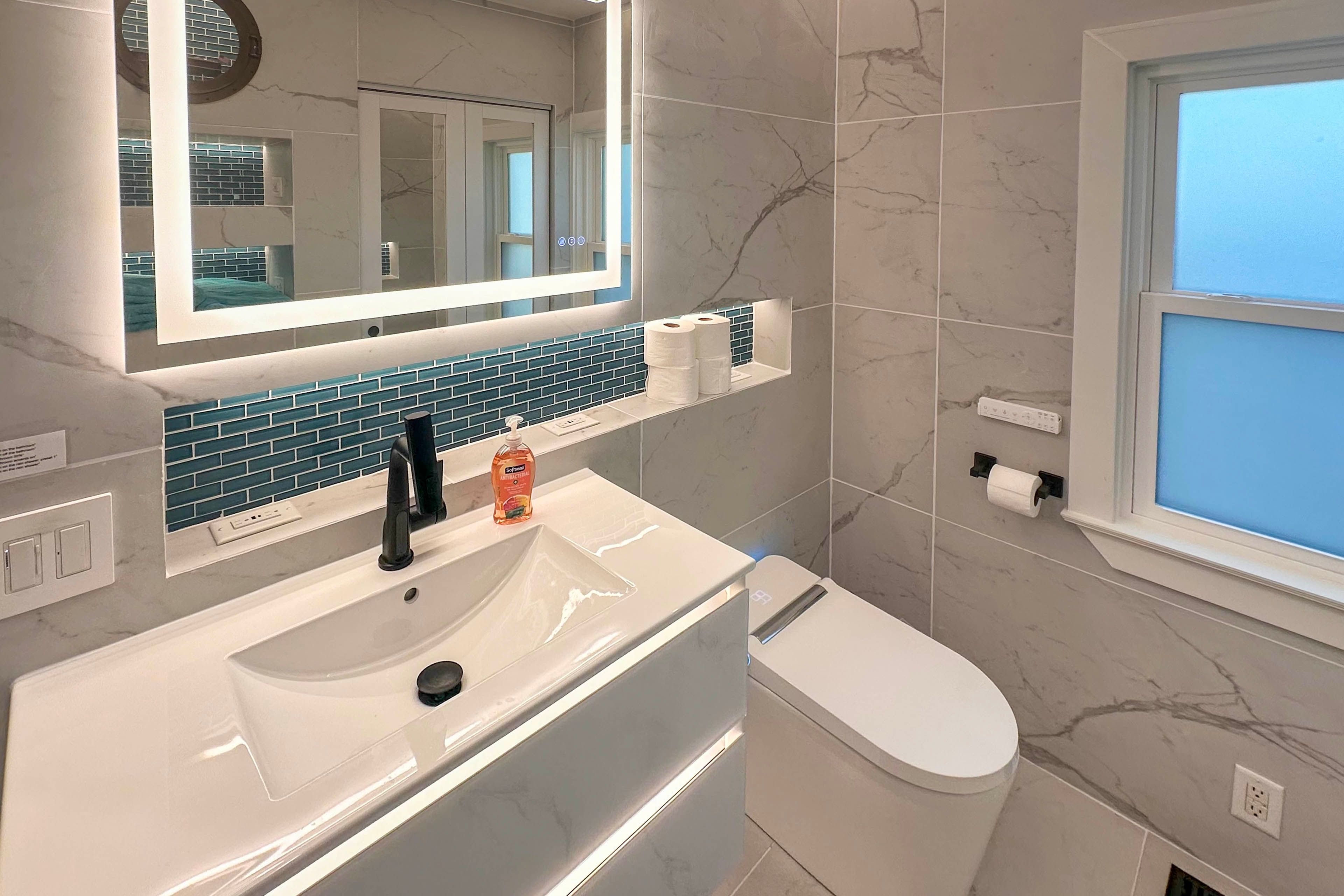 En-Suite Bathroom | Towels Provided | Main Level