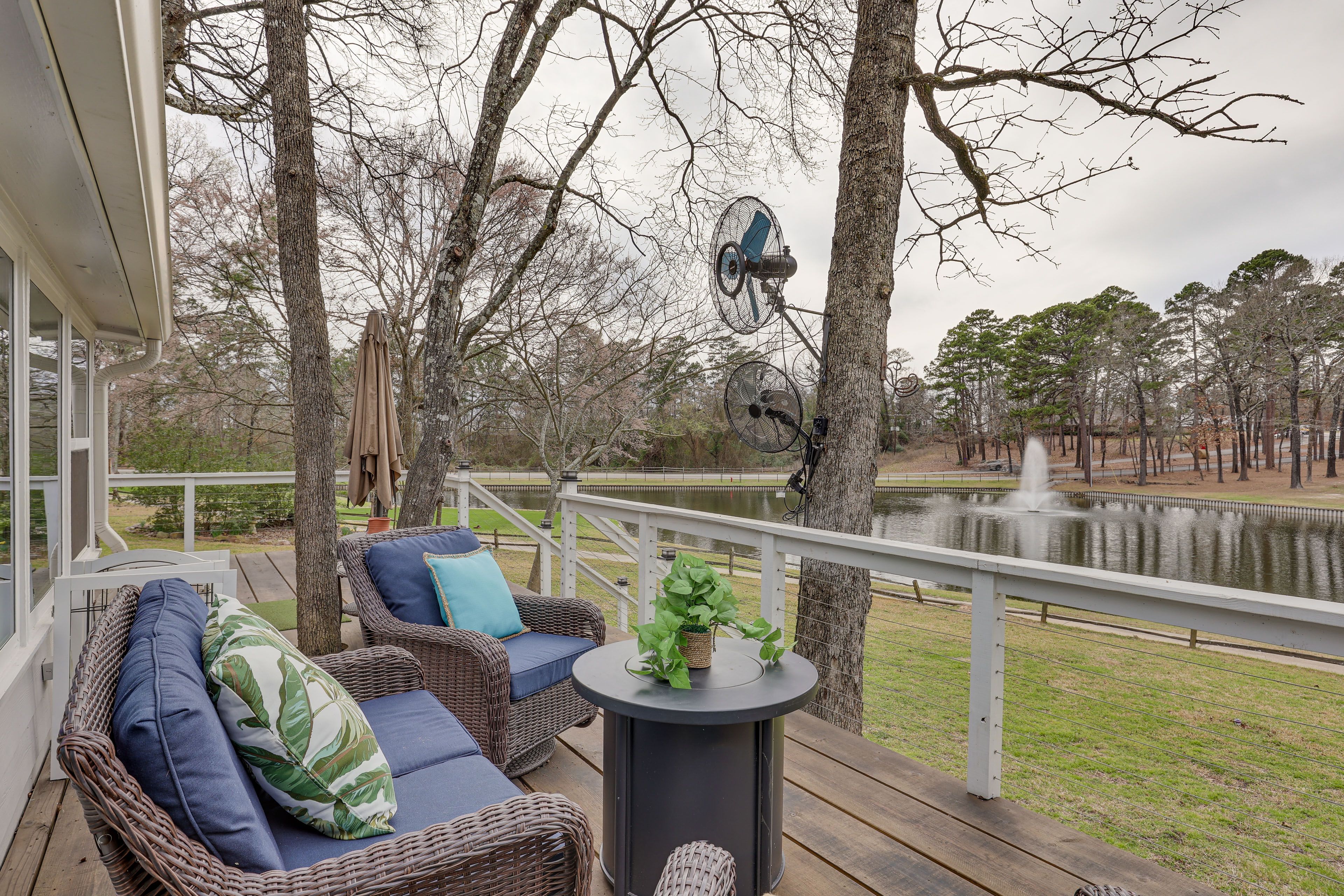 Holly Lake Ranch Vacation Rental | 3BR | 3BA | 2,700 Sq Ft