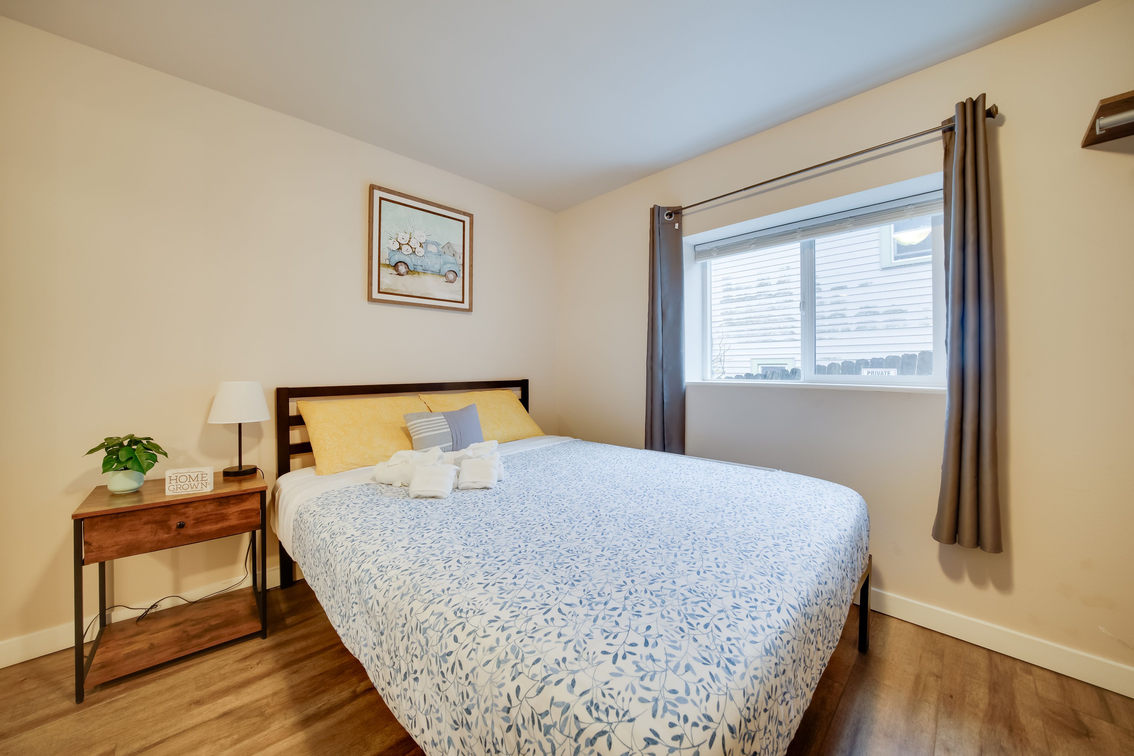 Bedroom 4 | Queen Bed | En-Suite Bathroom | Lower Level