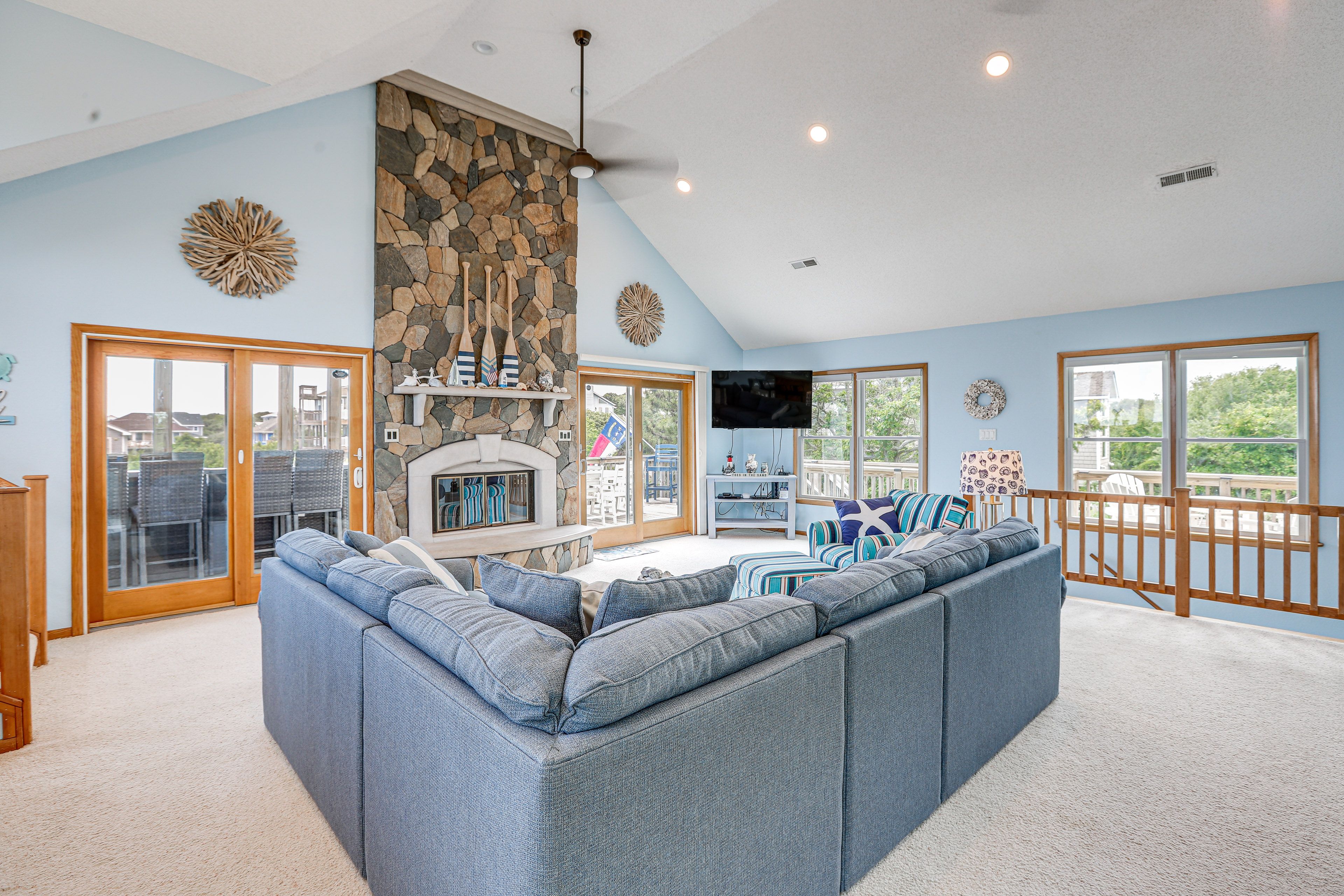 Living Room | Main Level