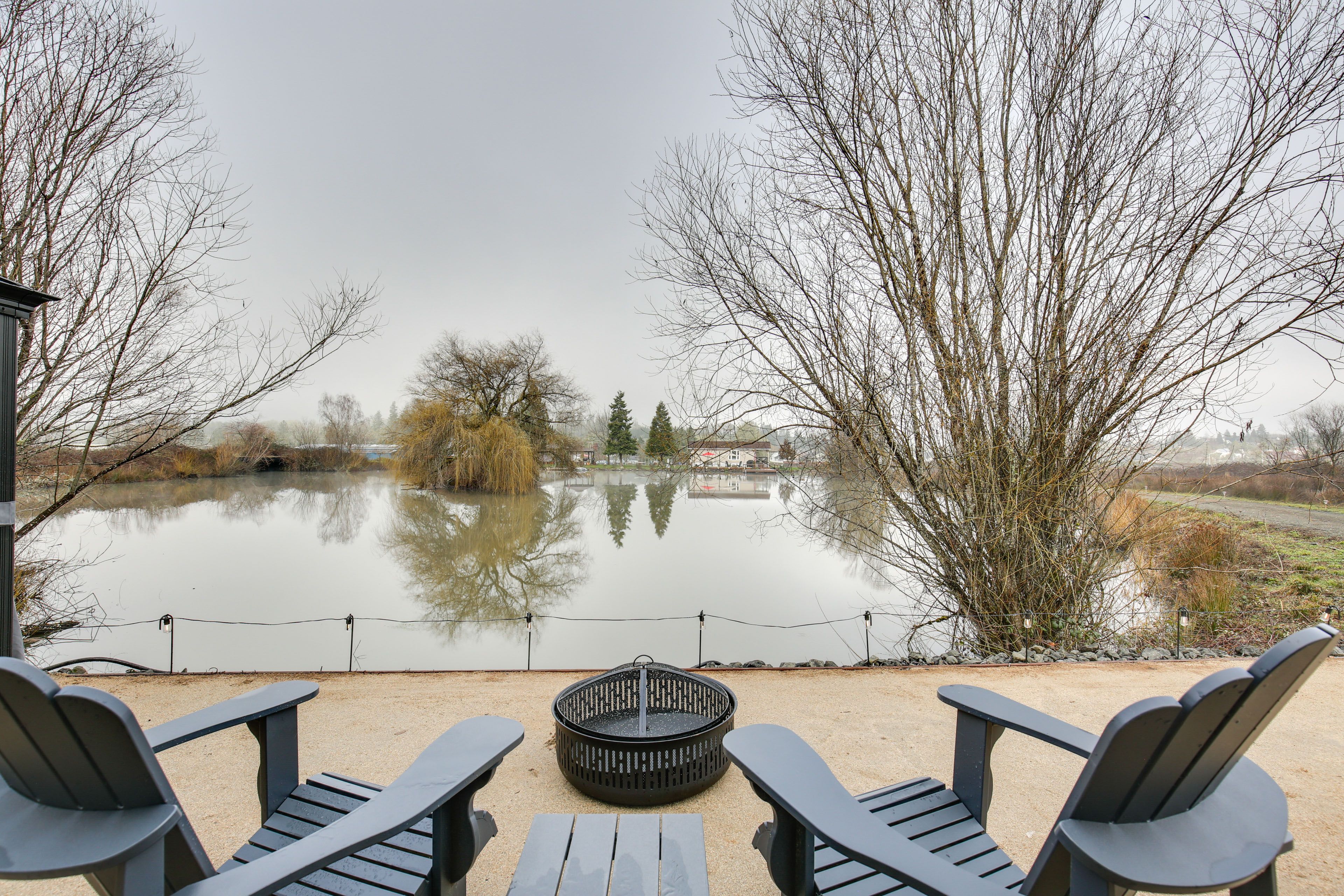 Oakland Vacation Rental | 1BR | 1BA | Steps Required | 550 Sq Ft