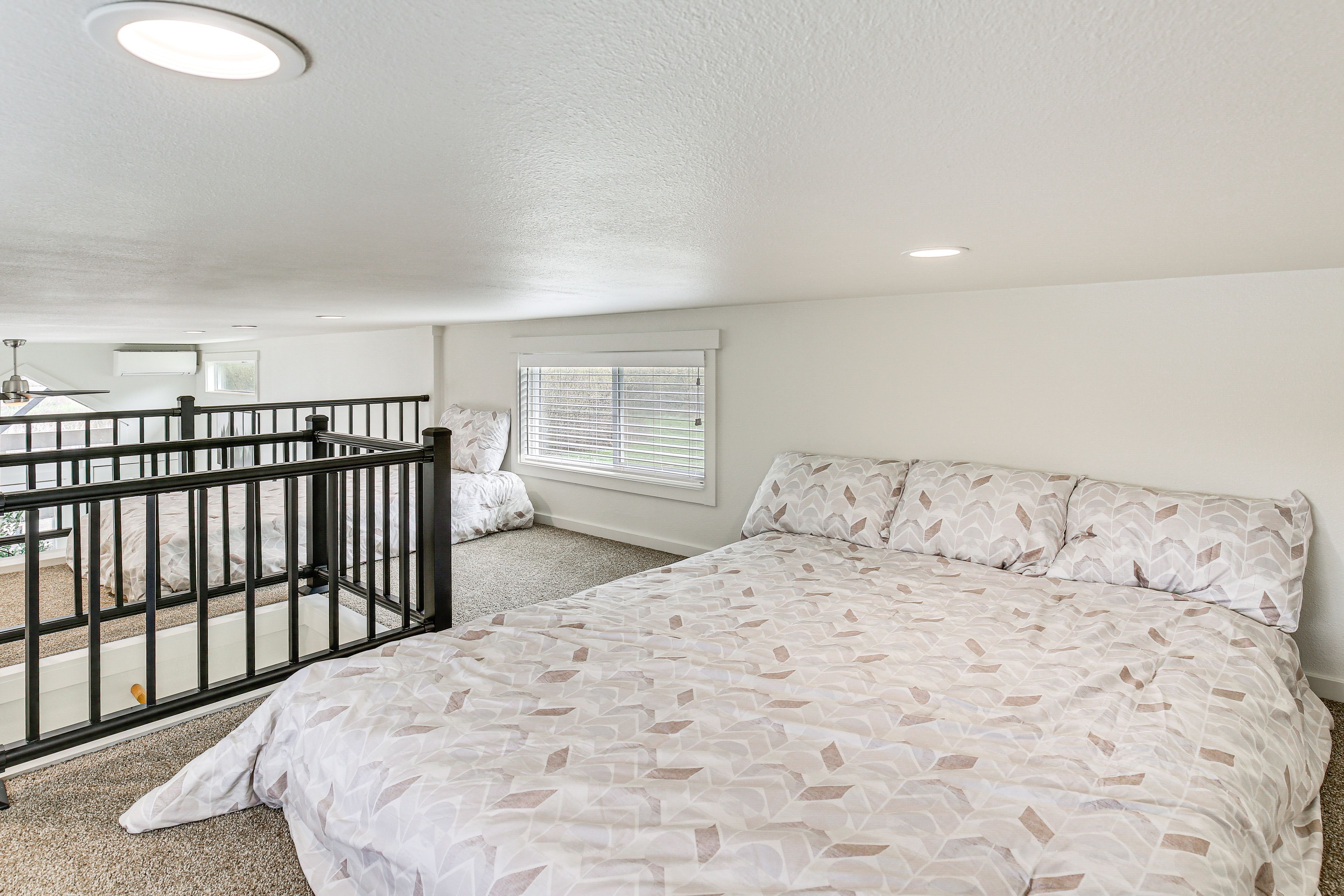 Loft | Queen Floor Mattress | Twin Floor Mattress | 2nd Floor