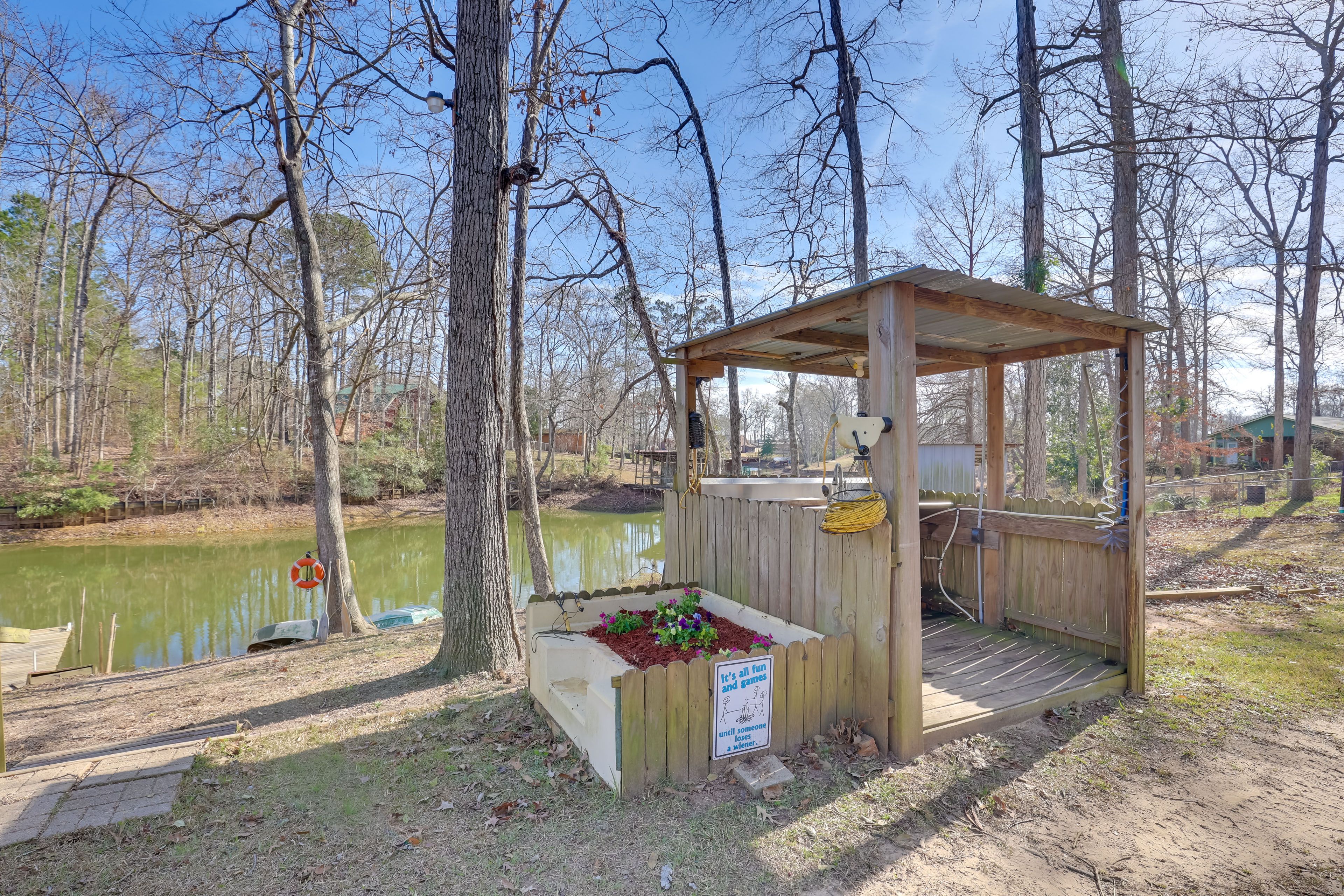 Shared Fish Cleaning Station